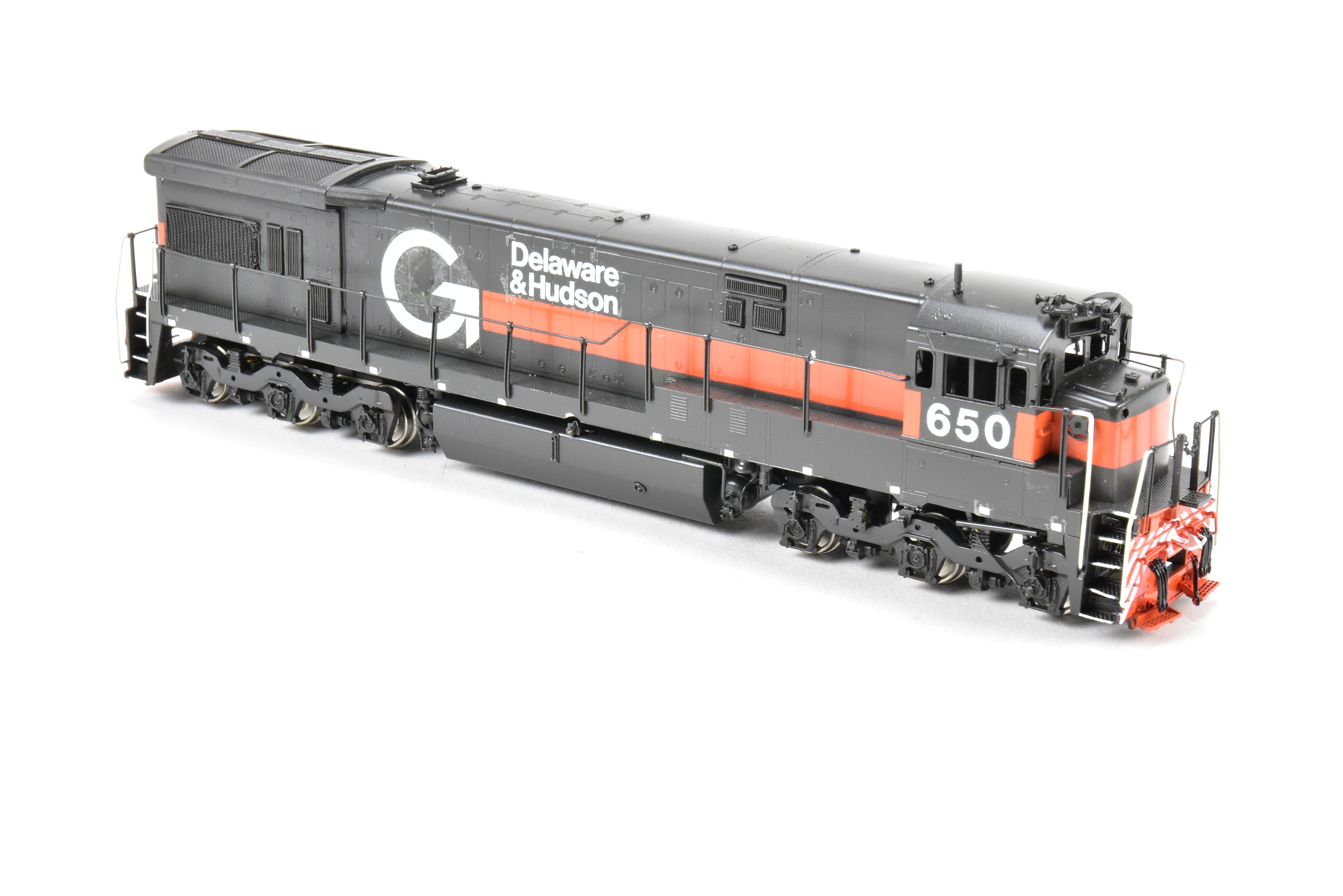 HO Scale Brass OMI Gilford GE U33C Custom Painted Delaware & Hudson No. 650 Model
