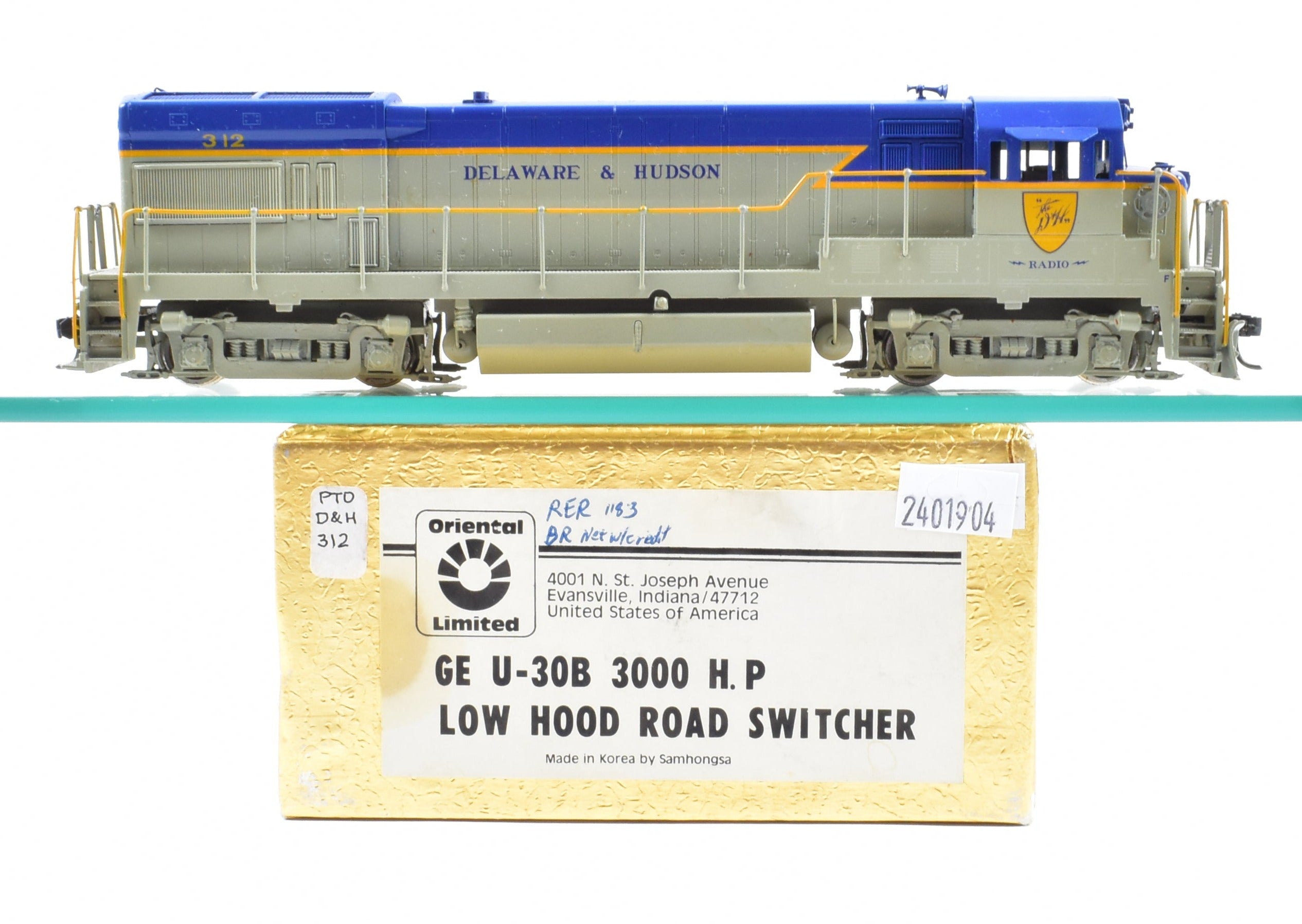 HO Scale Brass Oriental Limited Delaware & Hudson GE U-30B 3000 HP Low Hood Road Switcher Model Locomotive Custom Painted with Number 312