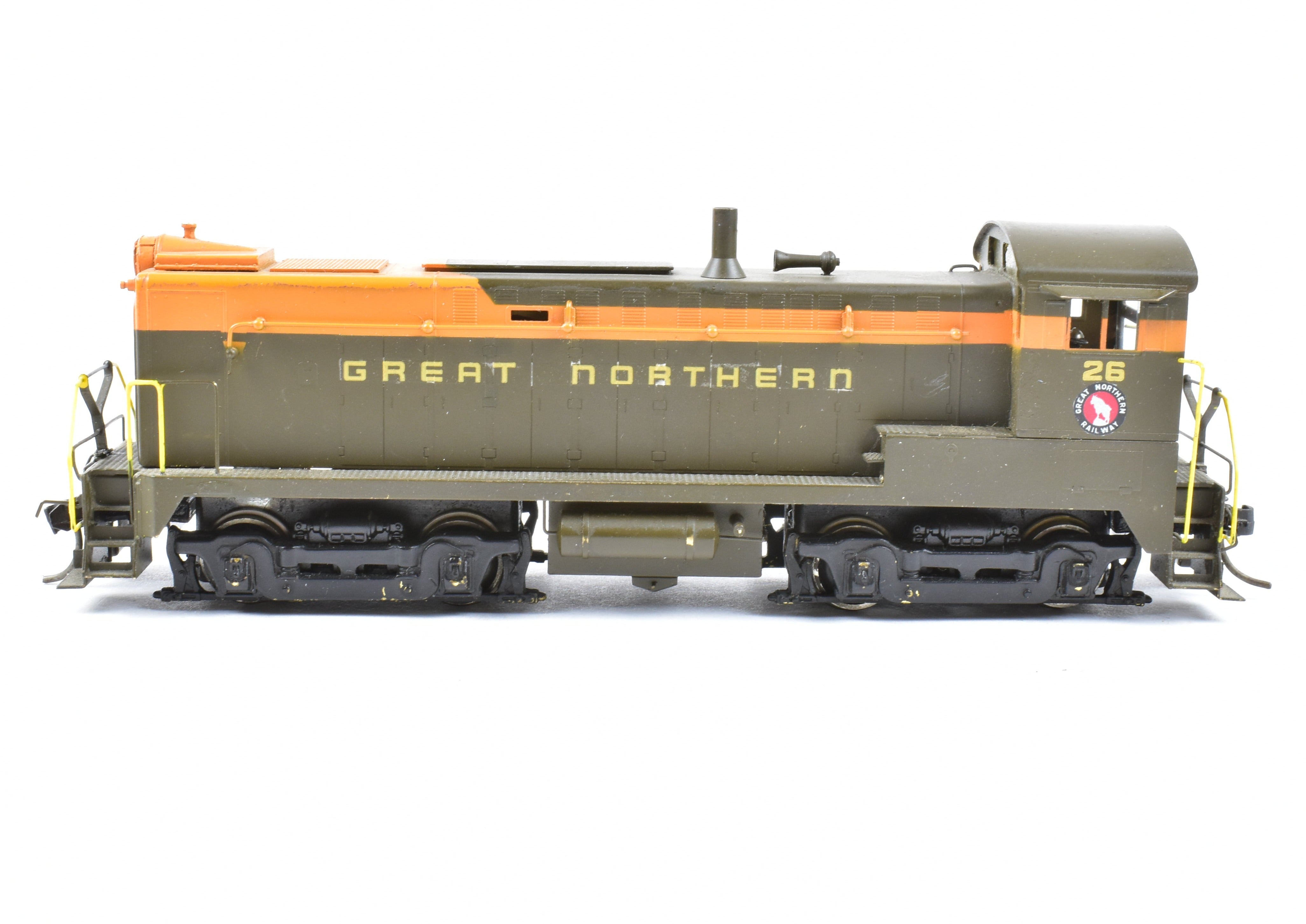 HO Scale Brass Hallmark Models GN - Great Northern Baldwin VO - 1000 Diesel Switcher Model with Incorrect Box