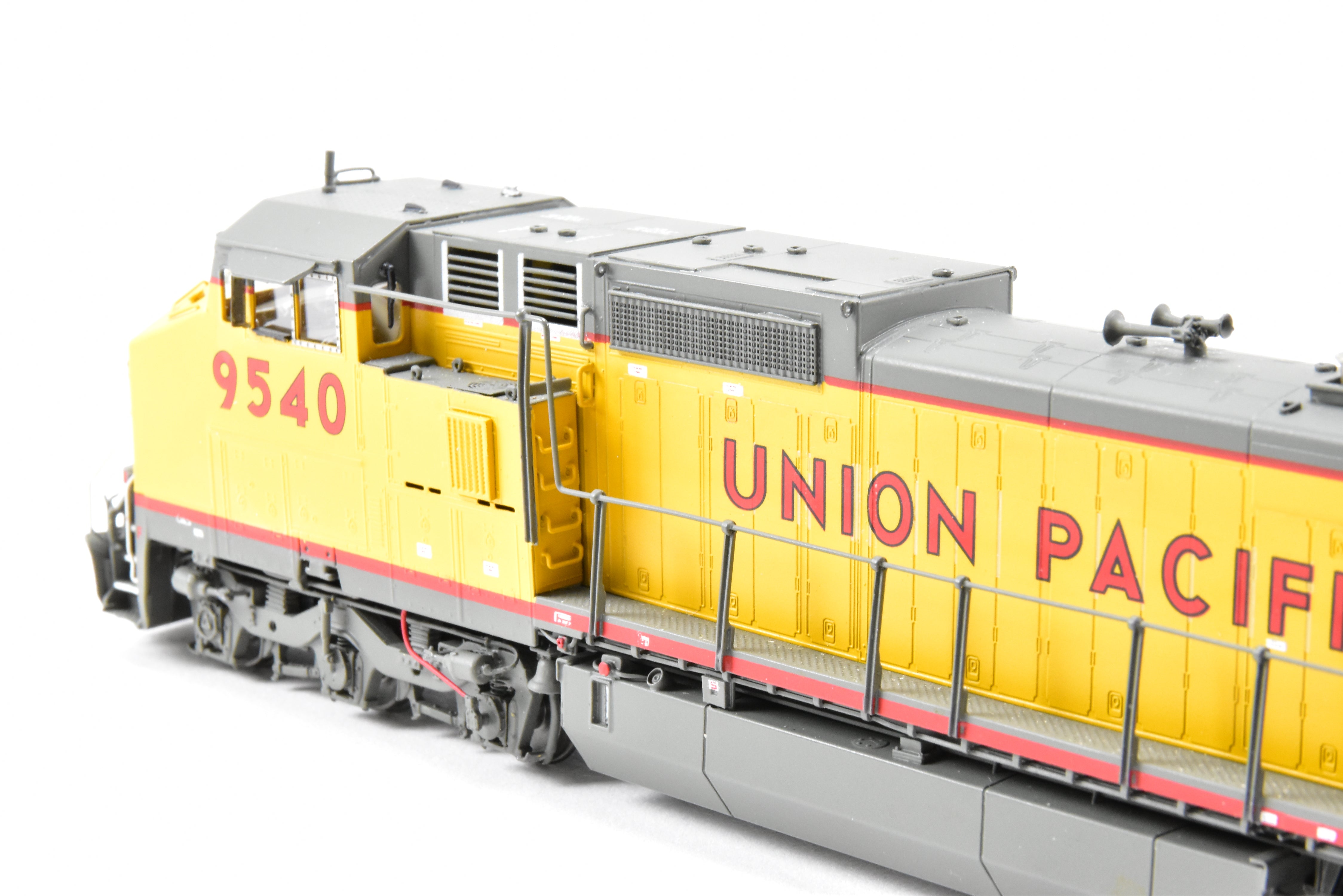HO Brass OMI Union Pacific GE C41-8W FP #9540 with Lights