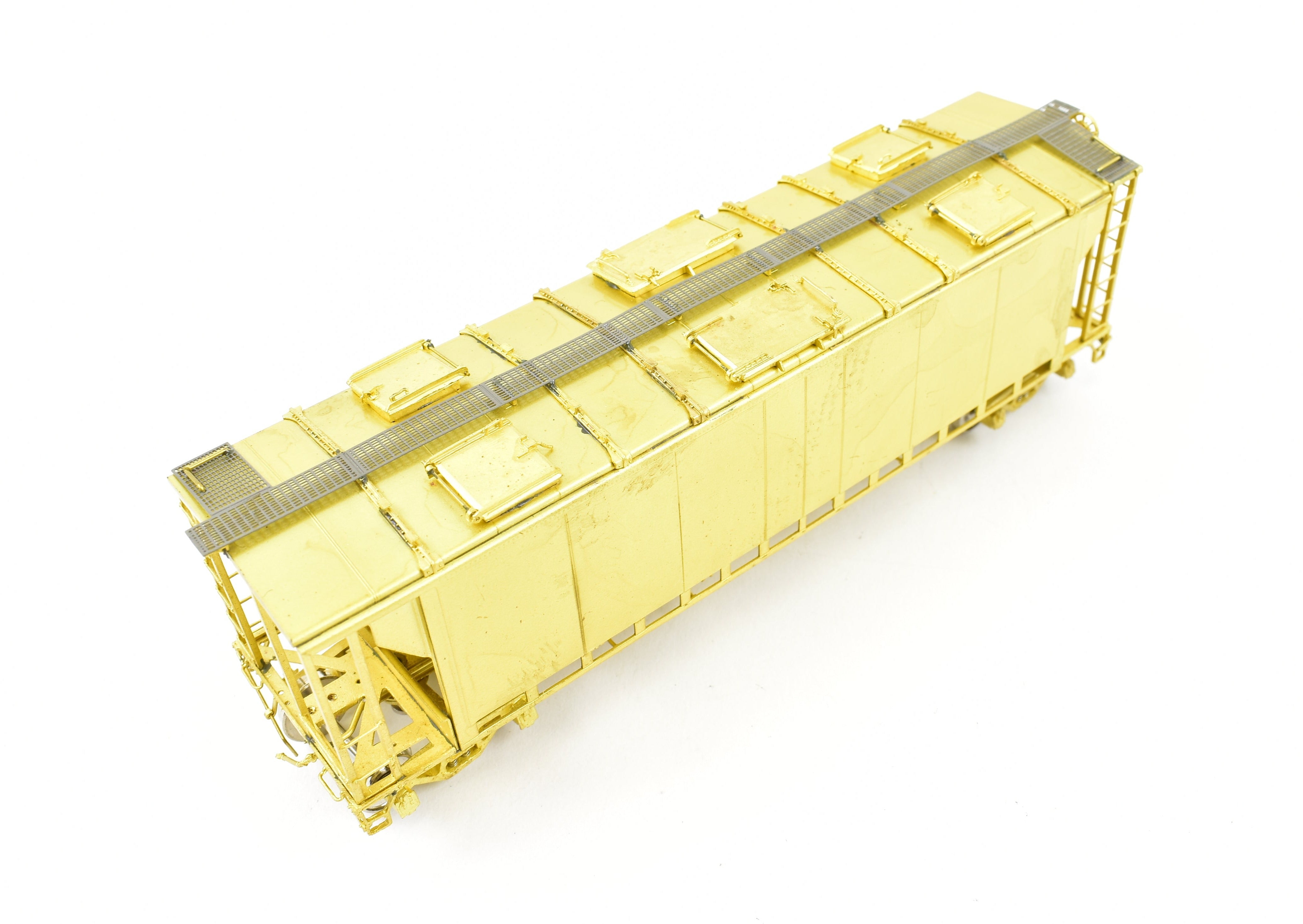 HO Scale Brass OMI - Overland Models, Inc. Canadian National Railway (CNR) Slab Side Covered Hopper Model Train Car