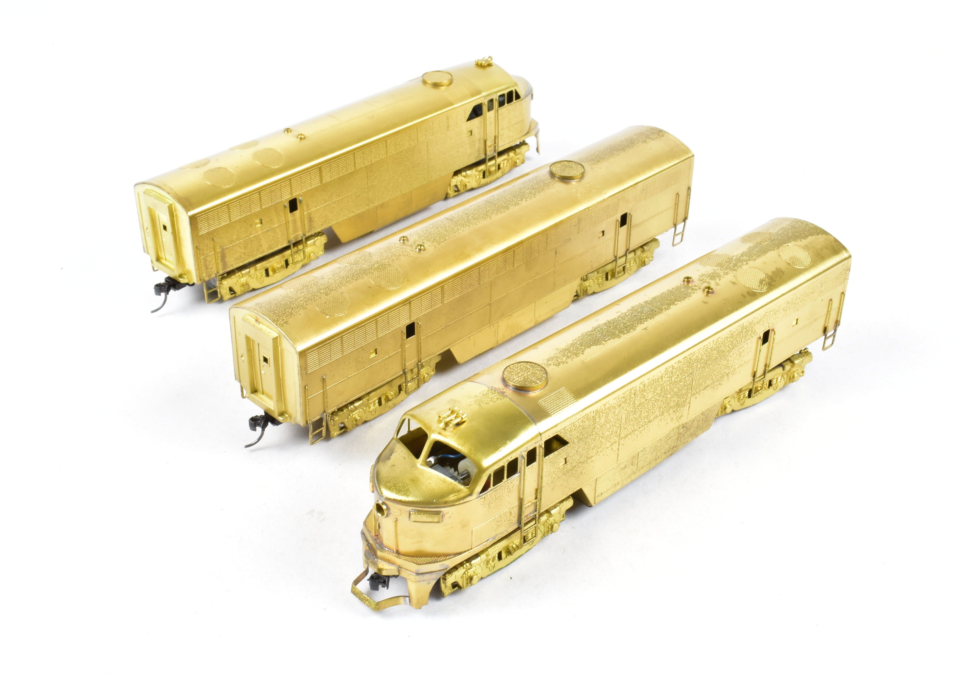 HO Scale Brass Red Ball Model Train Set - Various Roads, Fairbanks Morse CFA - 16 - 4 A - B - A C - Liner 3 - Unit Set for Model Train Enthusiasts