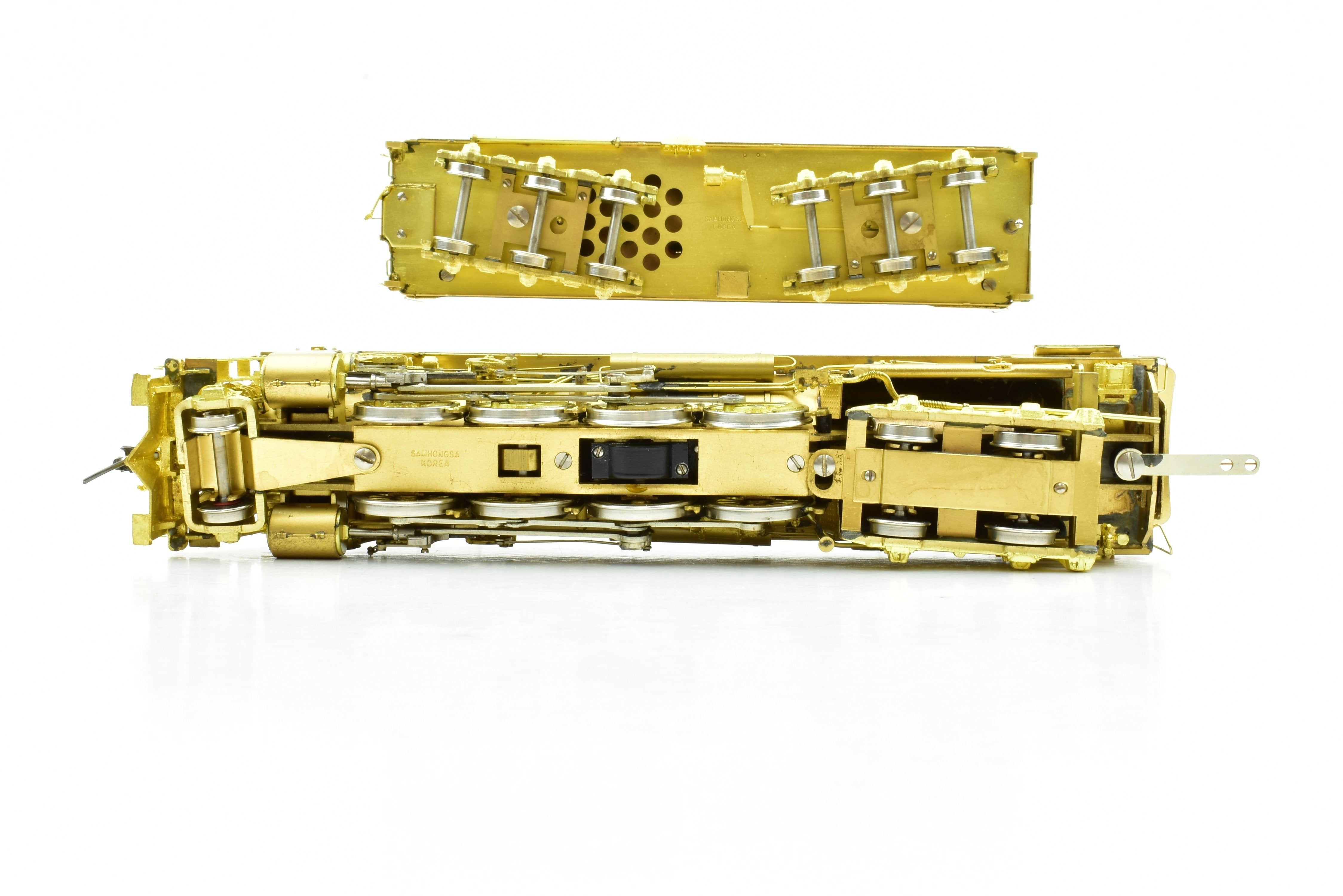 High - Quality HO Scale Brass Key Imports NKP - Nickel Plate Road S - 1 Class 2 - 8 - 4 Berkshire Model Locomotive