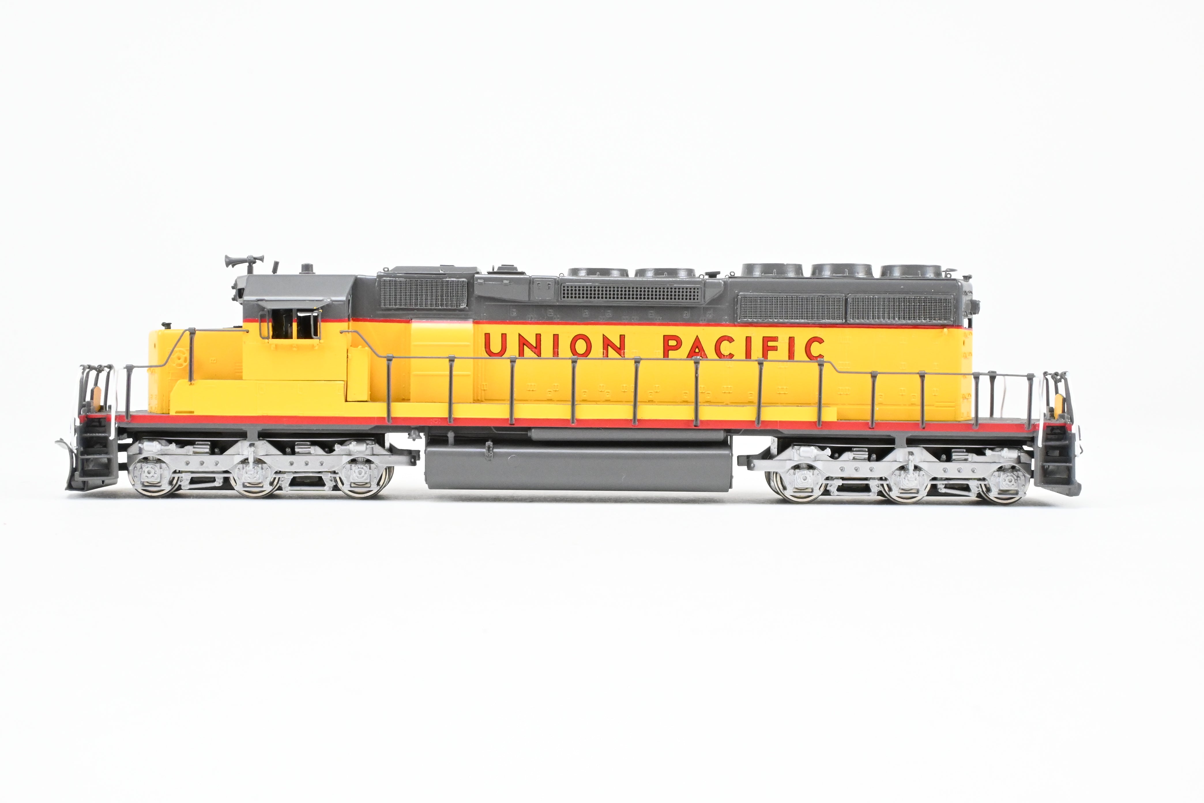 HO Scale Brass E&P Associates Union Pacific EMD SD40-2 Phase IIb Freight Locomotive Model without Number Lettering