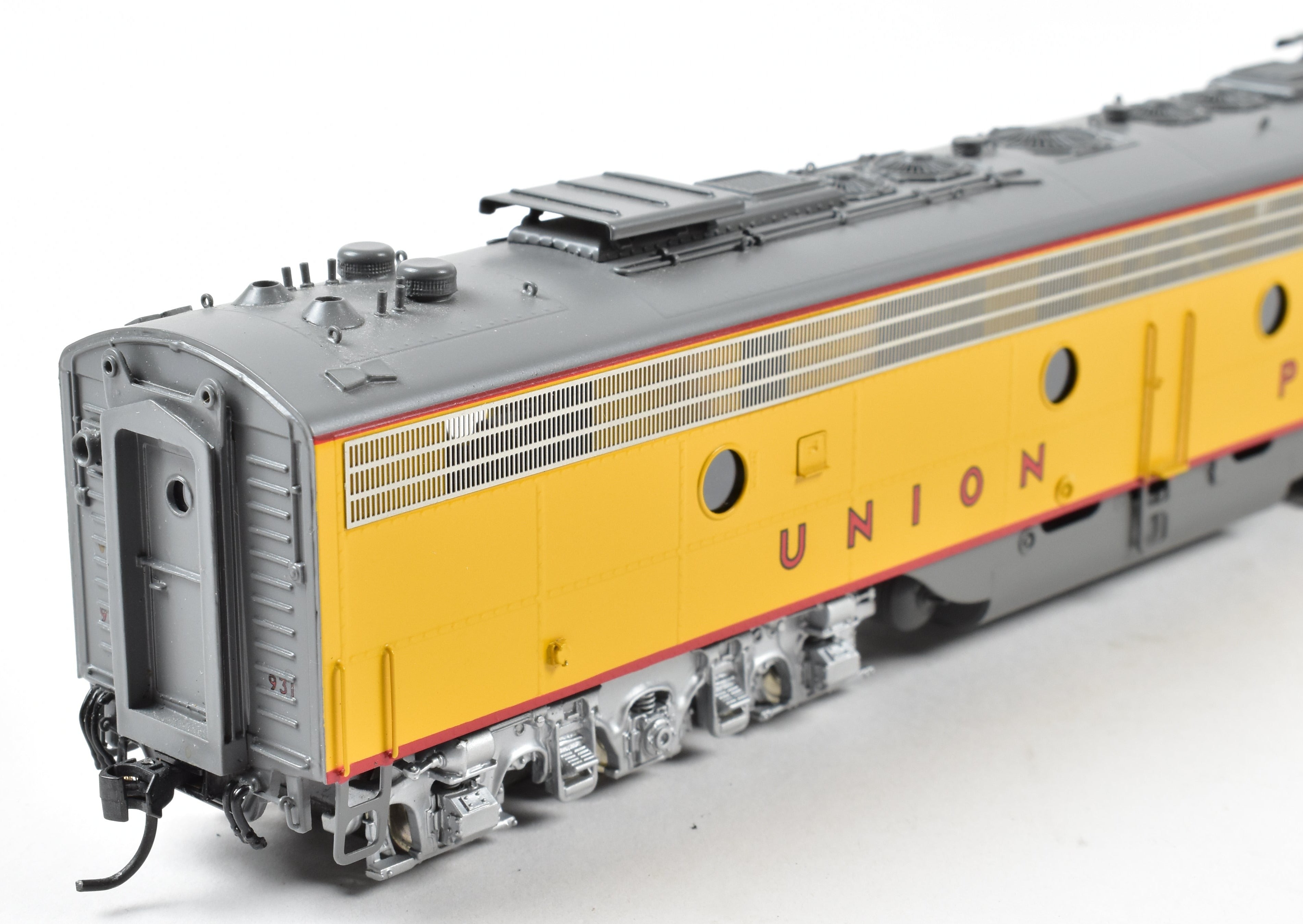 HO Scale Brass Union Pacific EMD E8 A/B Set Model Train - Challenger Imports Premium Collection