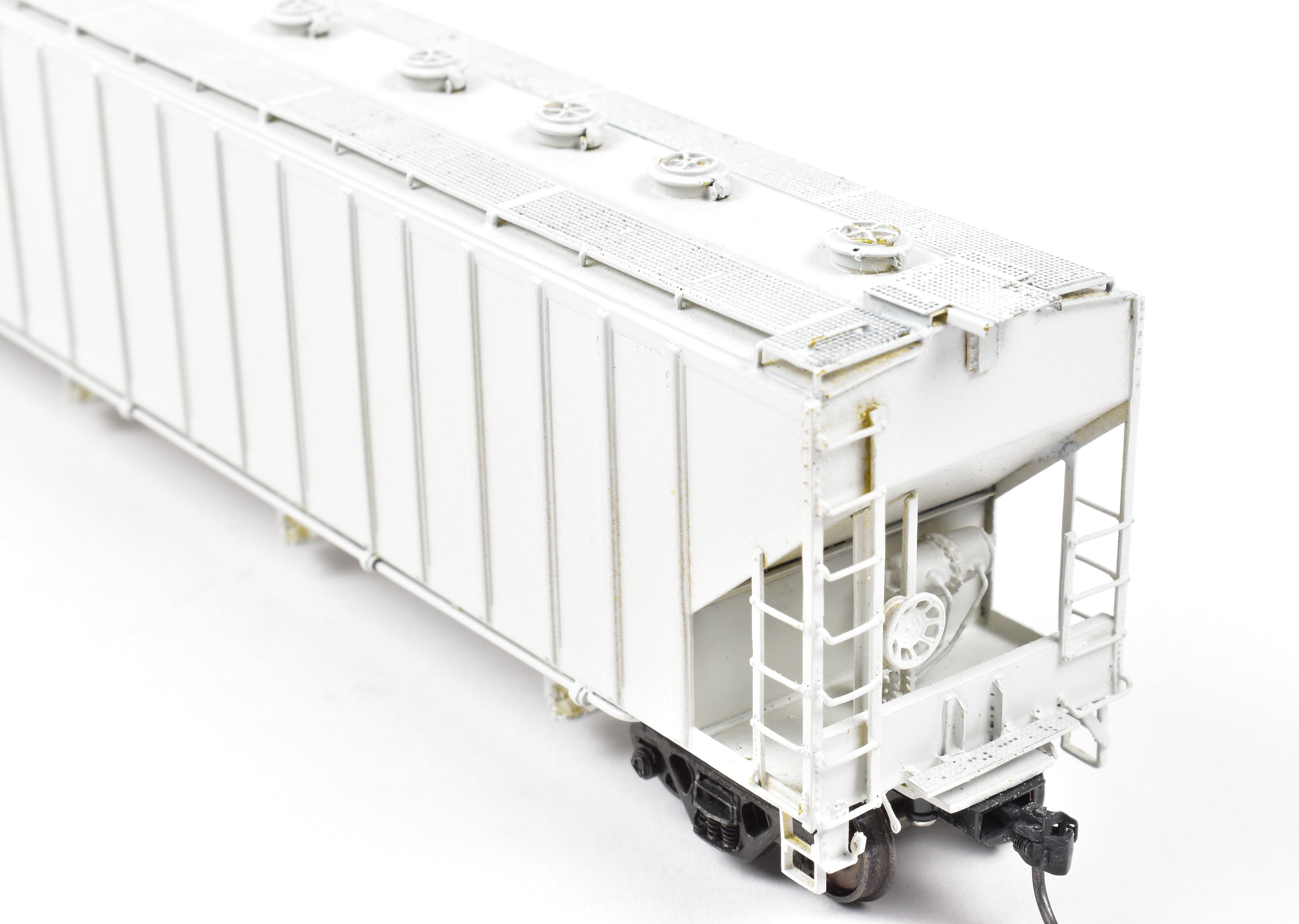 HO Scale Brass Pullman Covered Hopper Model by OMI - Overland Models, Inc. with 5820 Cubic Ft. and Partial Paint Finish for Various Roads