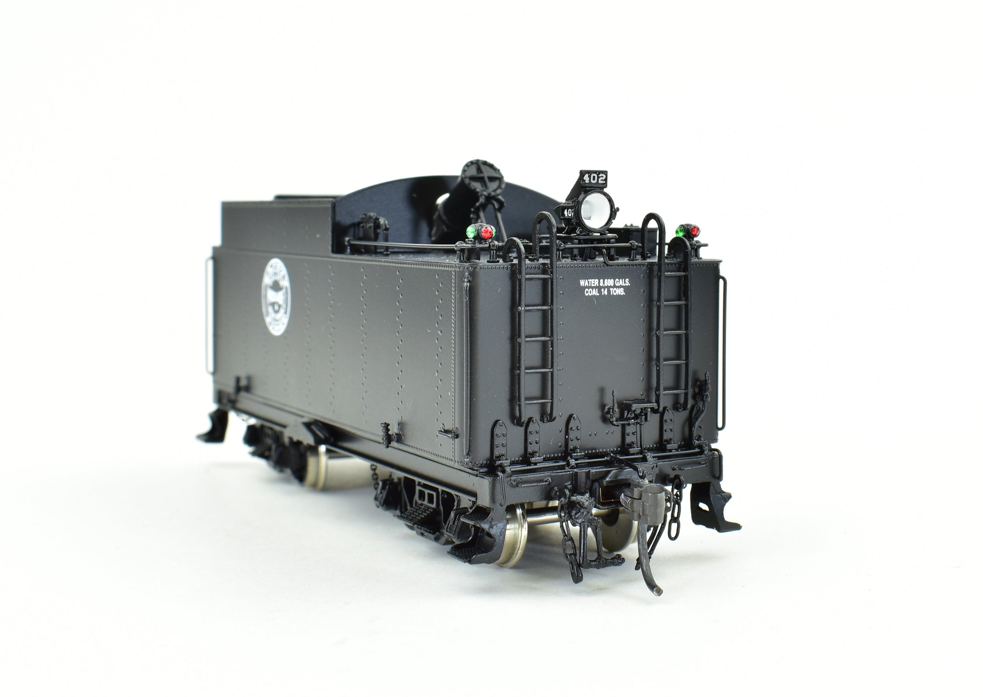 HO Scale Brass Steam Locomotive - Division Point DM&IR - Duluth Missabe & Iron Range Class P 4-6-2 #402 with Grey Boiler Scheme and Front Pilot