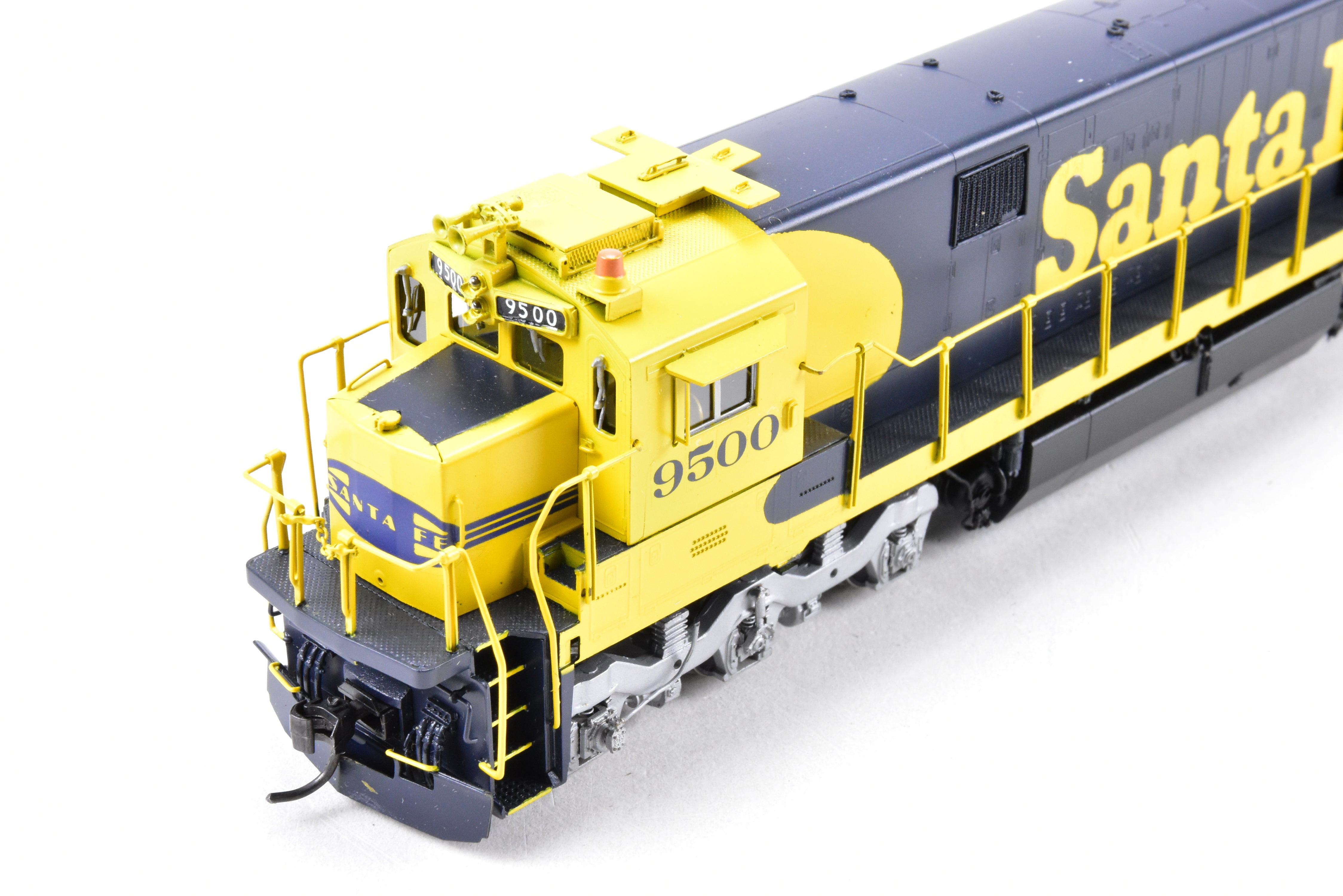 HO Scale Brass Model Train Engine - Overland Models, Inc. ATSF - Santa Fe GE U36C Rebuilt CP No. 9500 by Ajin Precision