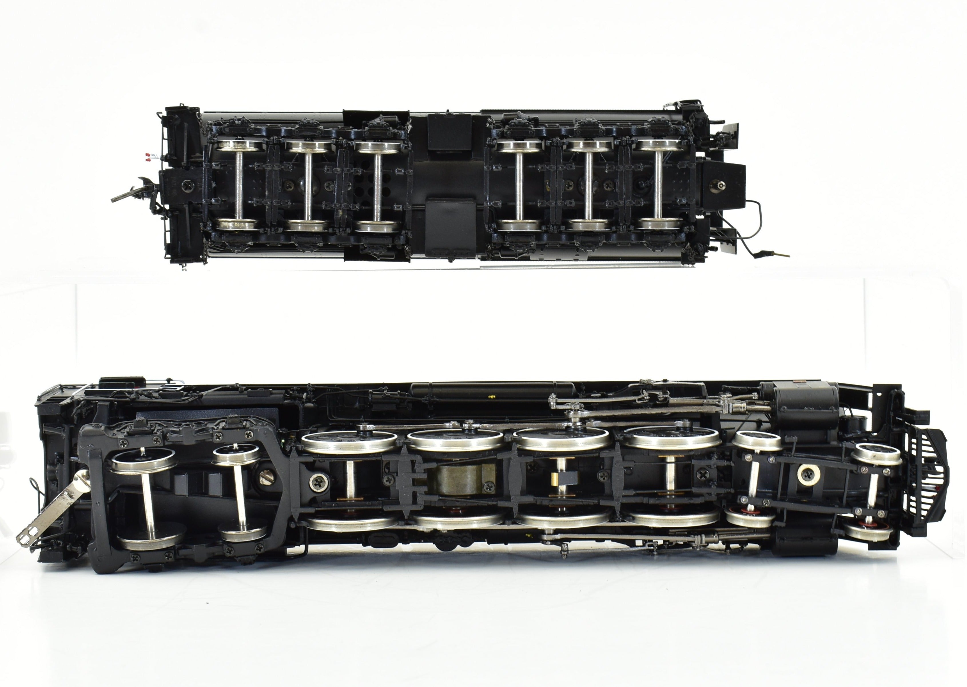 HO Scale Brass Model Train - Division Point (DVP) Canadian National Railway Class U - 2 - e 4 - 8 - 4 Steam Locomotive FP #6167