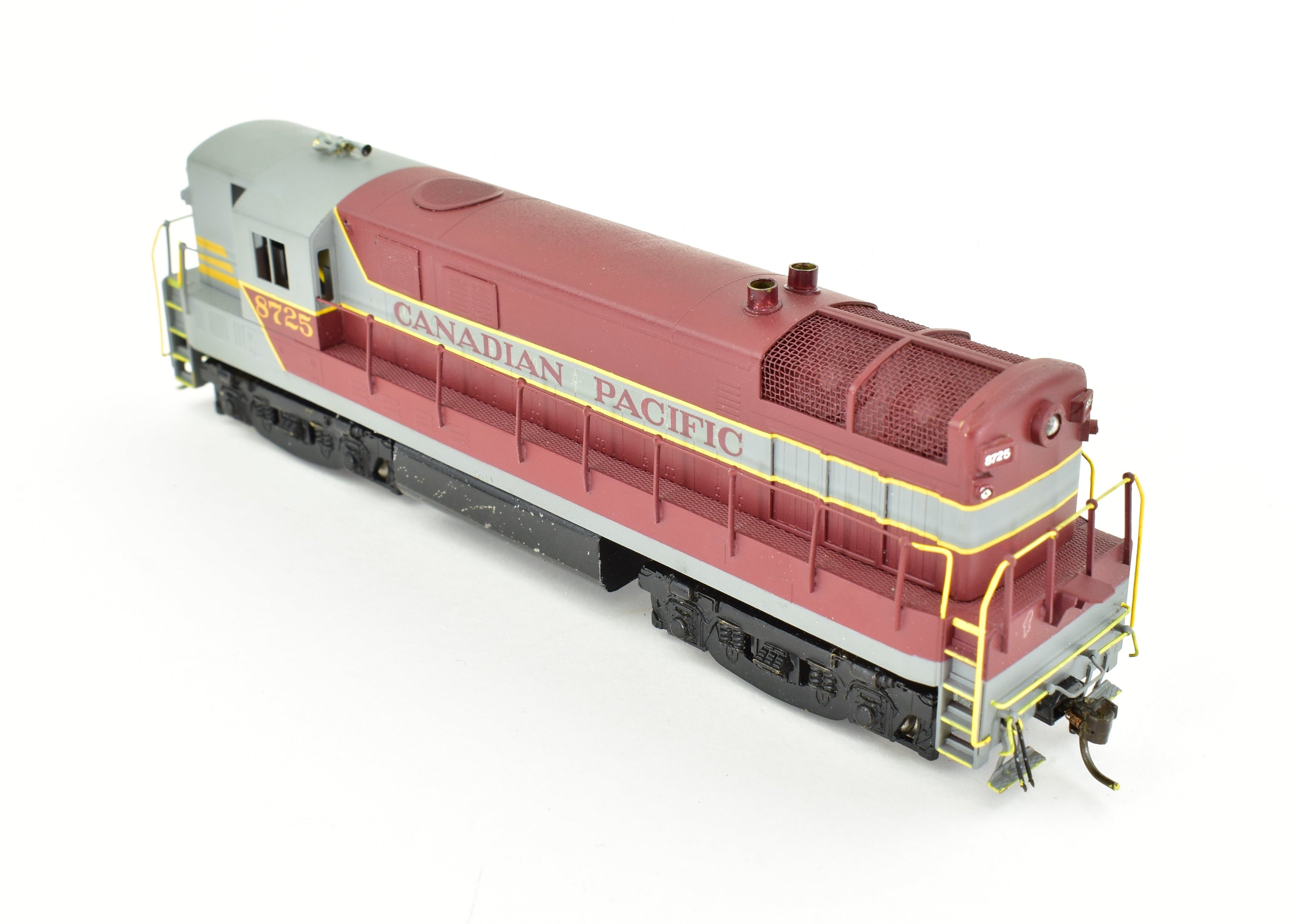 HO Scale Brass Red Ball Canadian Pacific Fairbanks Morse H - 24 - 66 Trainmaster Model Train with Incorrect Box