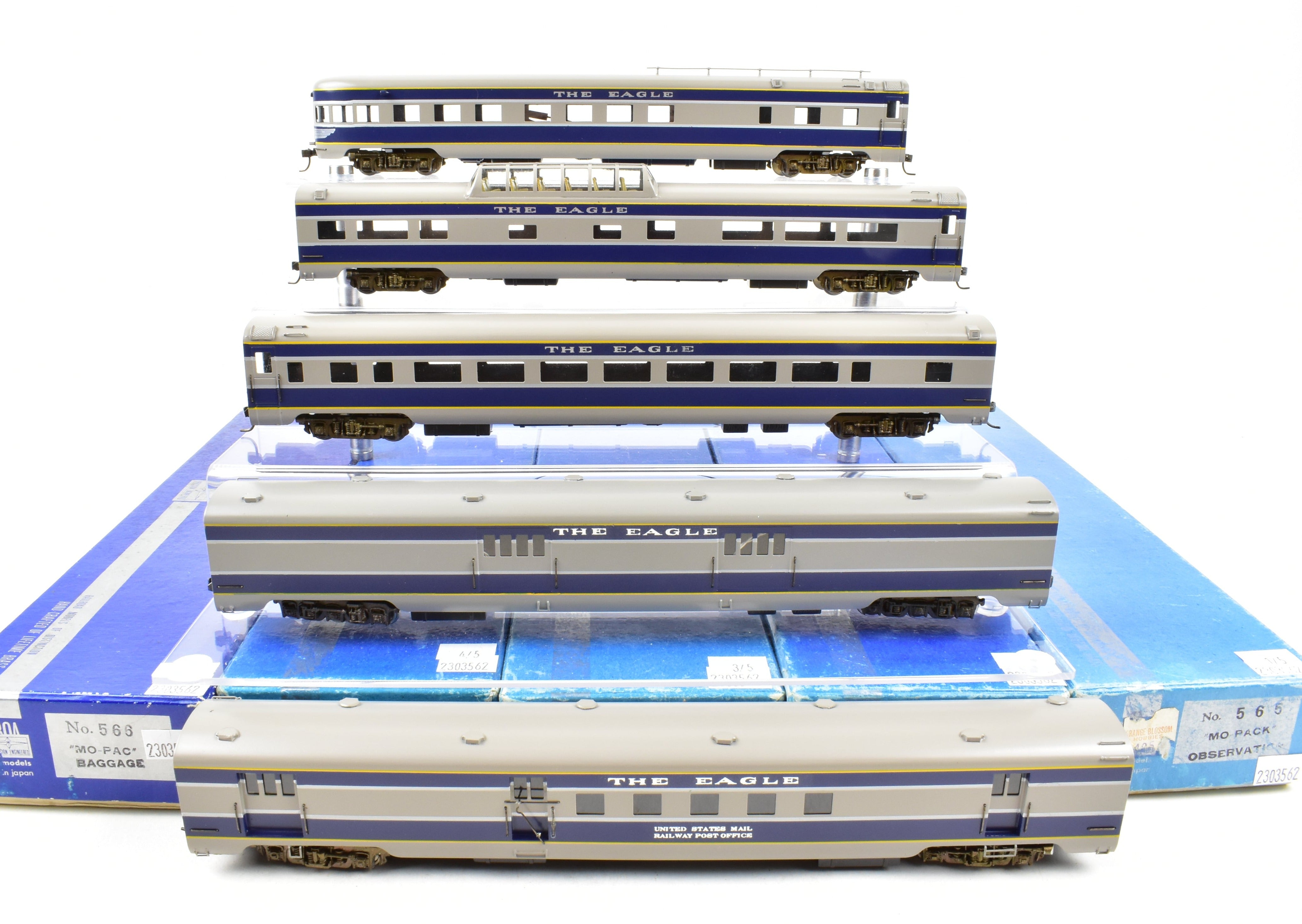 HO Scale Brass Balboa Missouri Pacific The Eagle 5-Car Factory-Painted Passenger Train