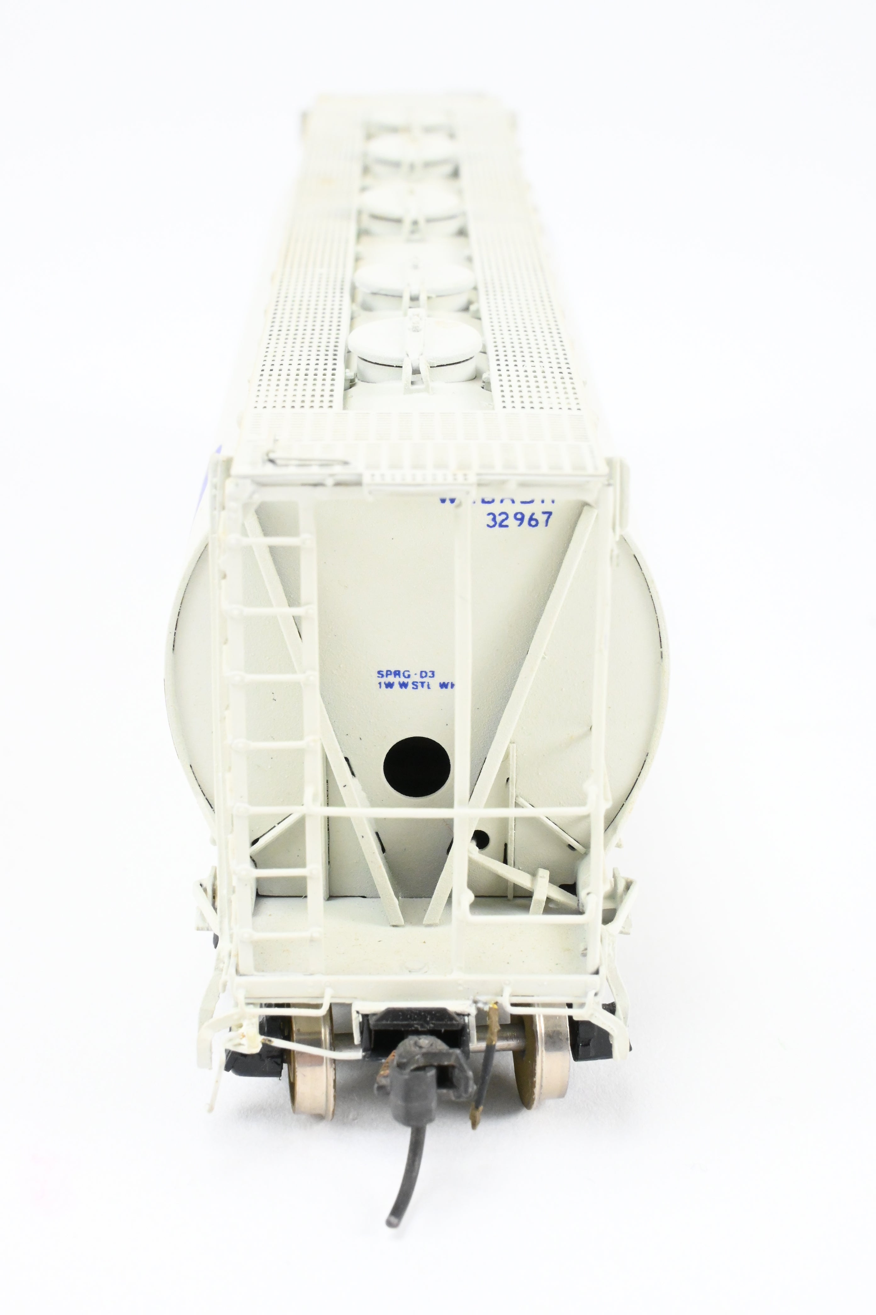 OMI Overland Models' Wabash HC - 60 Custom - Painted Cylindrical Covered Hopper #32967