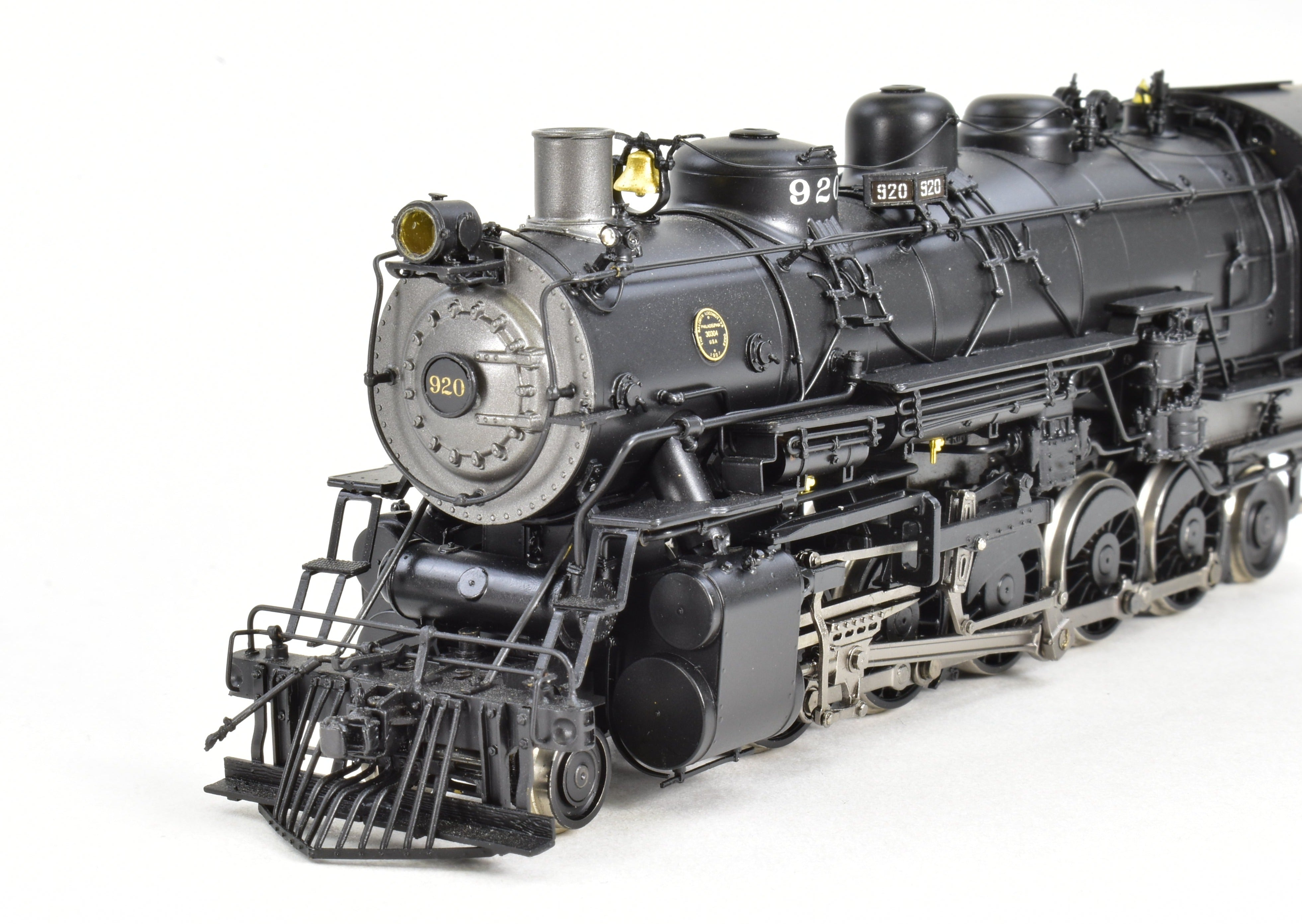 HO Scale Brass ATSF - Santa Fe 2-10-2 #920 Factory Painted Division Point Model