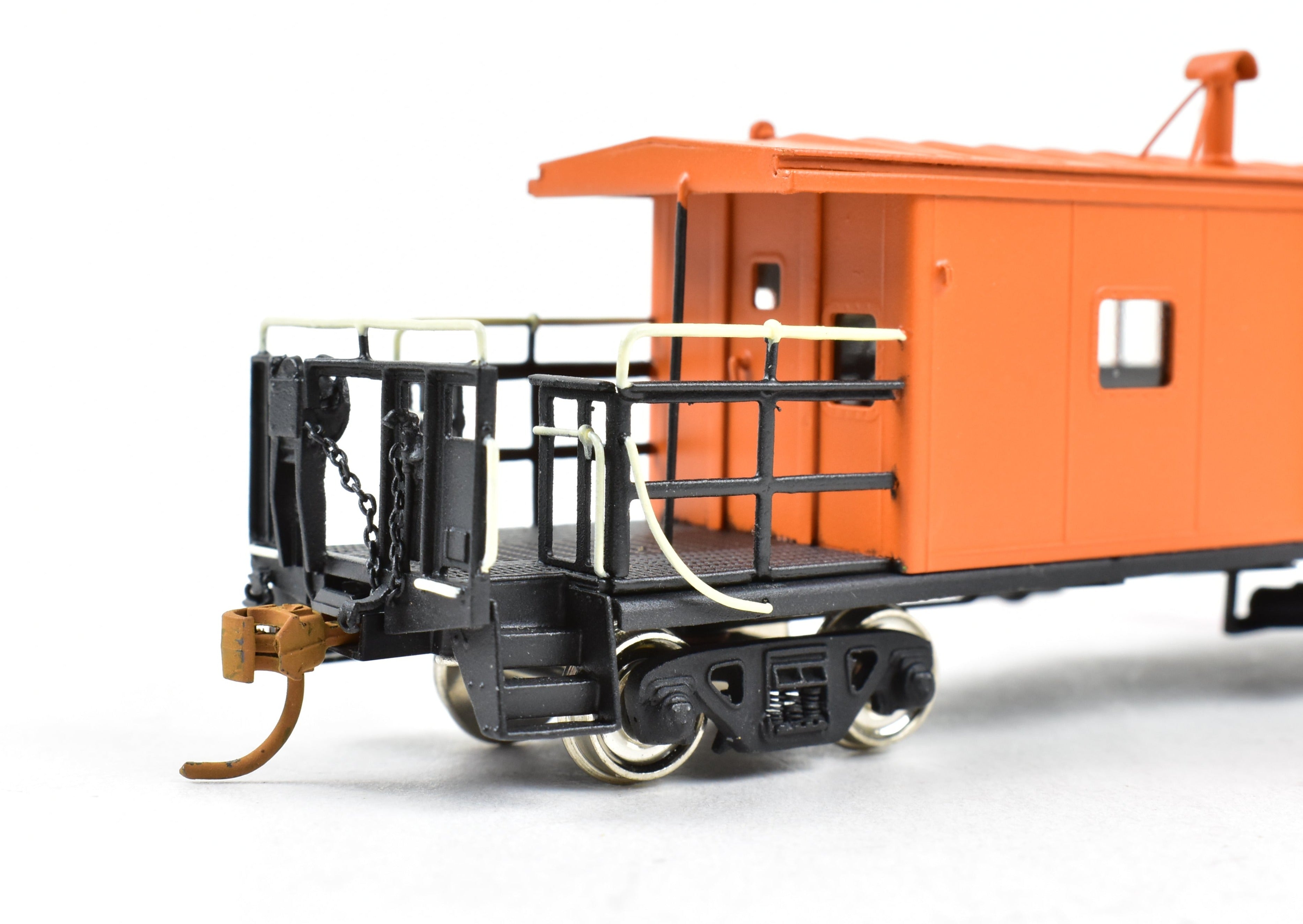 HO Scale Brass OMI - Overland Models, Inc. Milwaukee Road Bay Window Long Caboose Professionally Painted Model Train Car