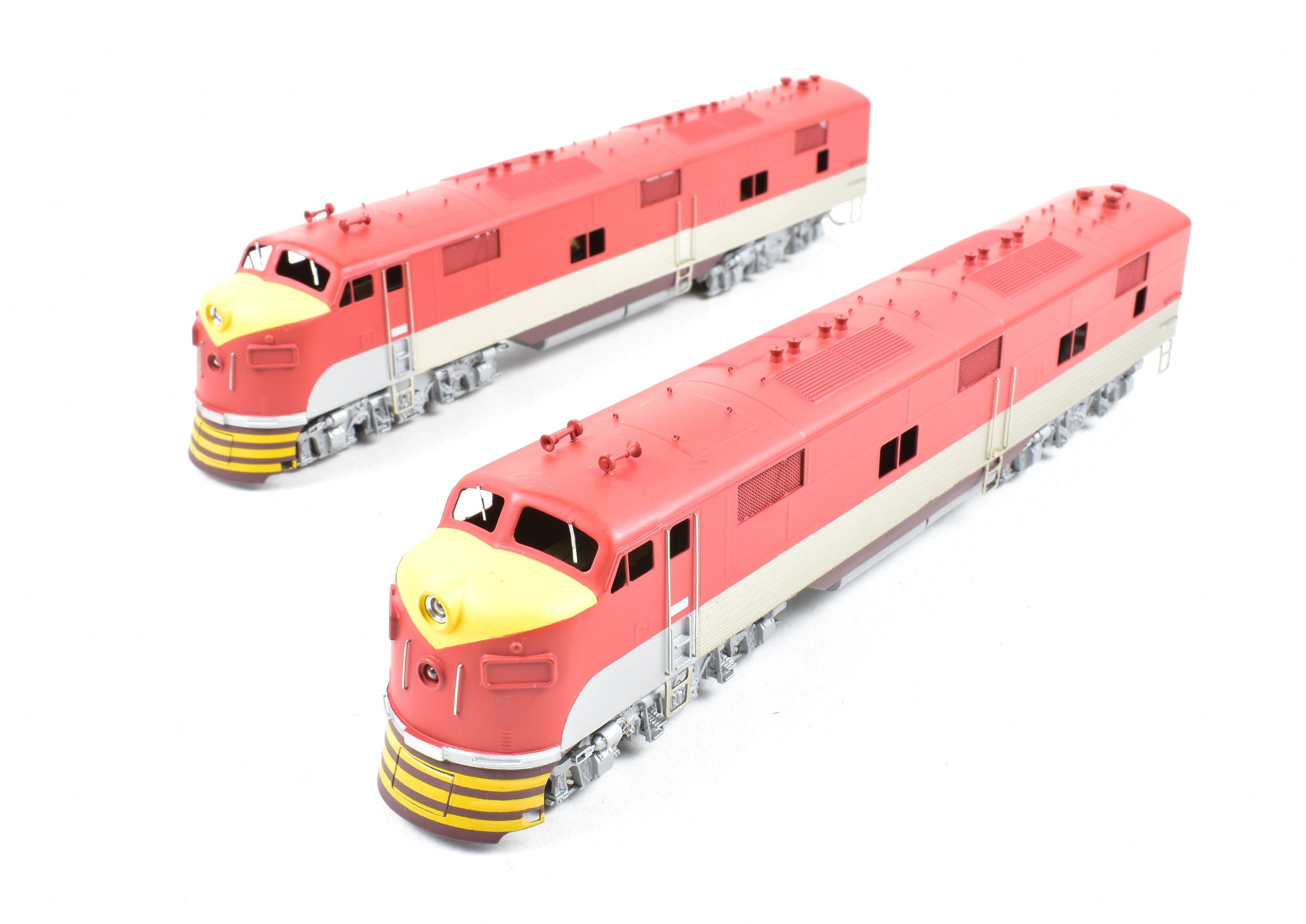 HO Scale Brass Hallmark Model Train Sets - Frisco and MKT (Missouri Kansas Texas Katy) The Texas Special E7 A - A Powered Locomotive Set