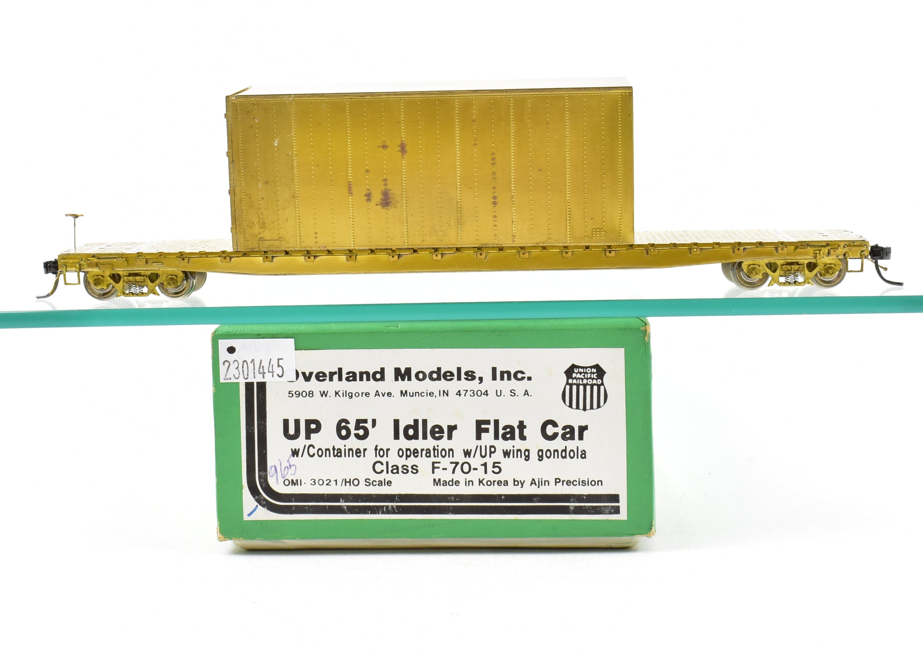 HO Scale Brass Model Railroad Car - Overland Models, Inc. Union Pacific Class F - 70 - 15 65 - foot Idler Flat Car with Container