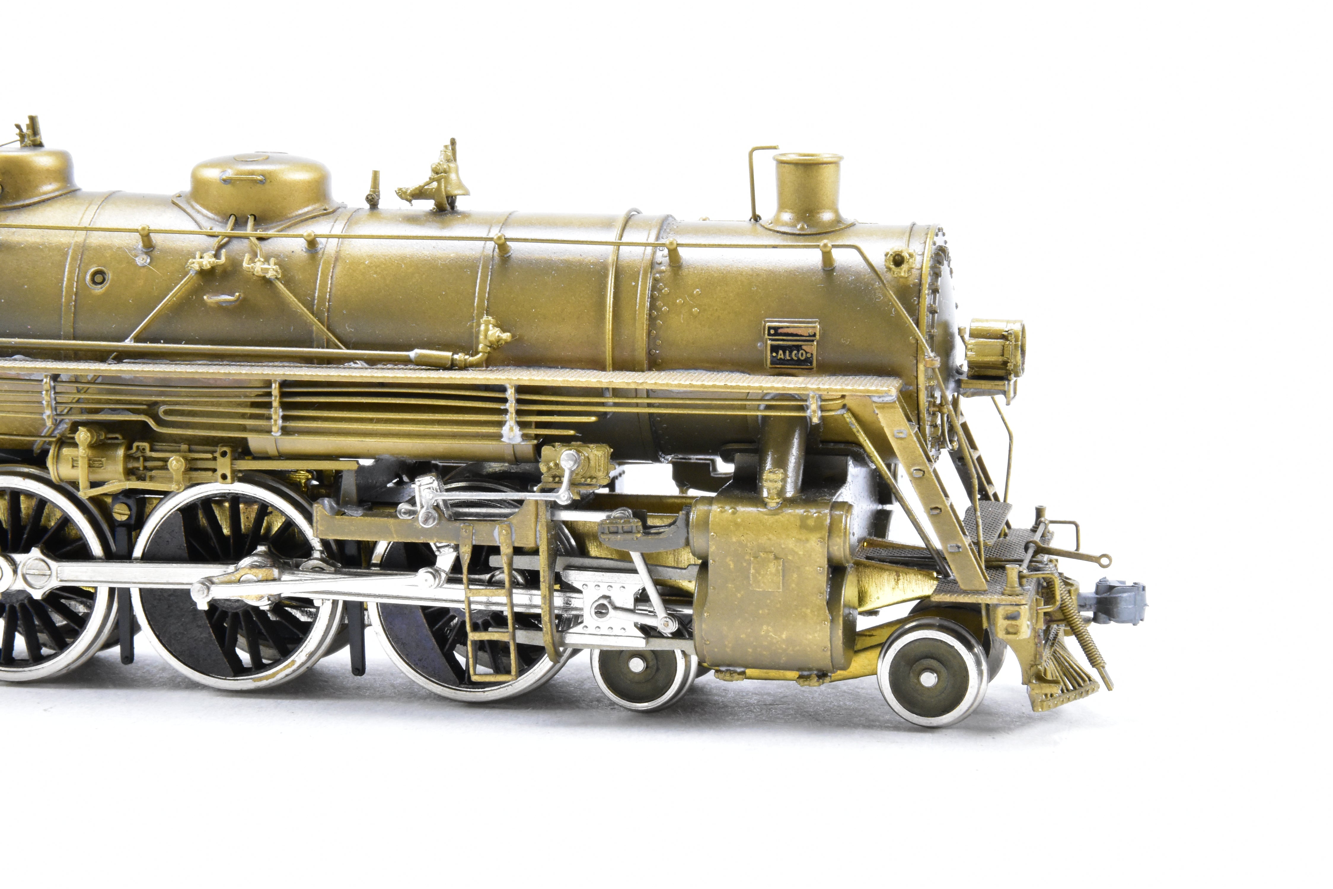 High - Quality HO Scale Brass Pacific Fast Mail (PFM) Model Train - United Western Pacific 4 - 8 - 2 MT - 44 Mountain Locomotive