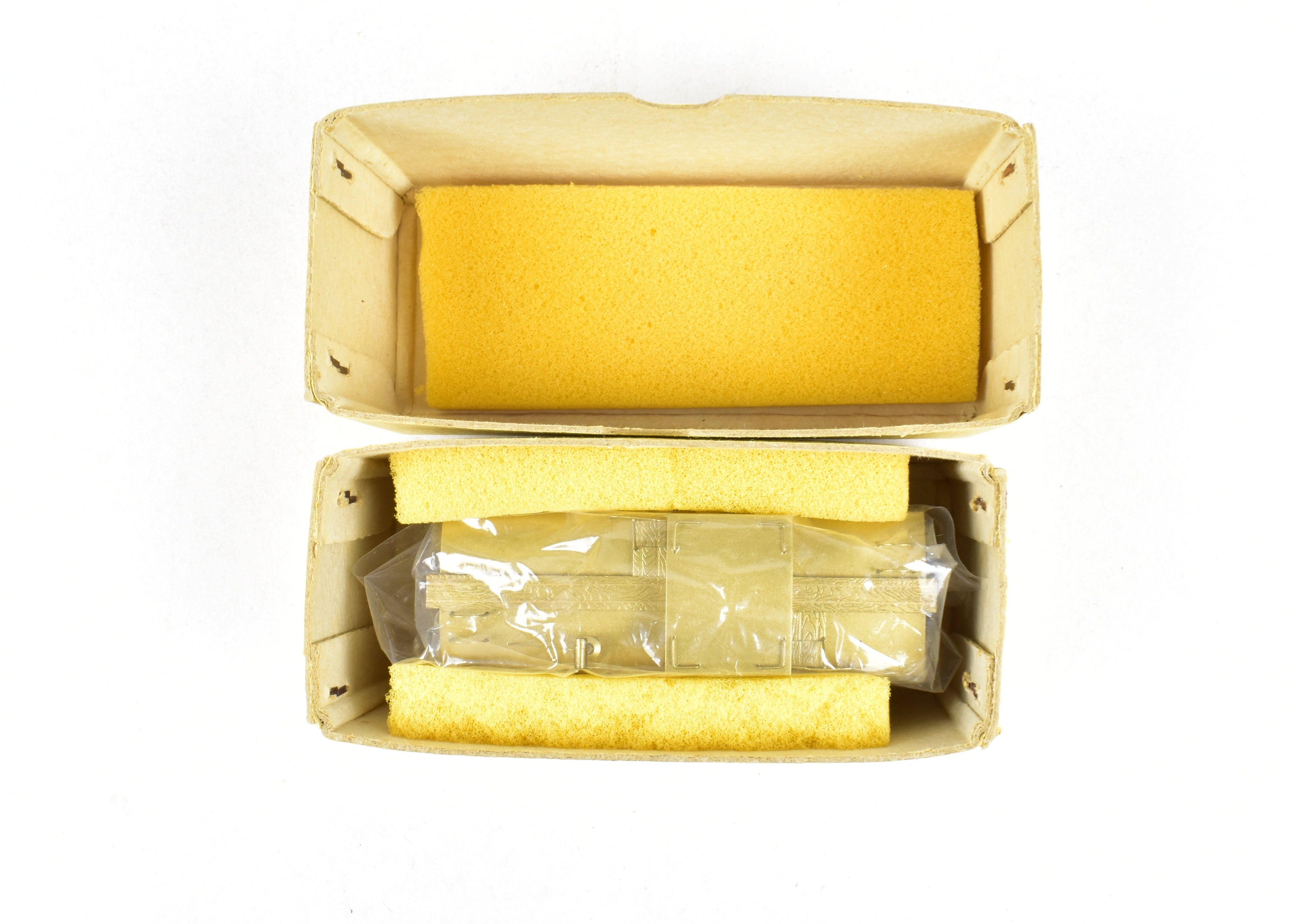 1965 HO Scale Brass PFM-United Unpainted Northern Pacific Wood Caboose