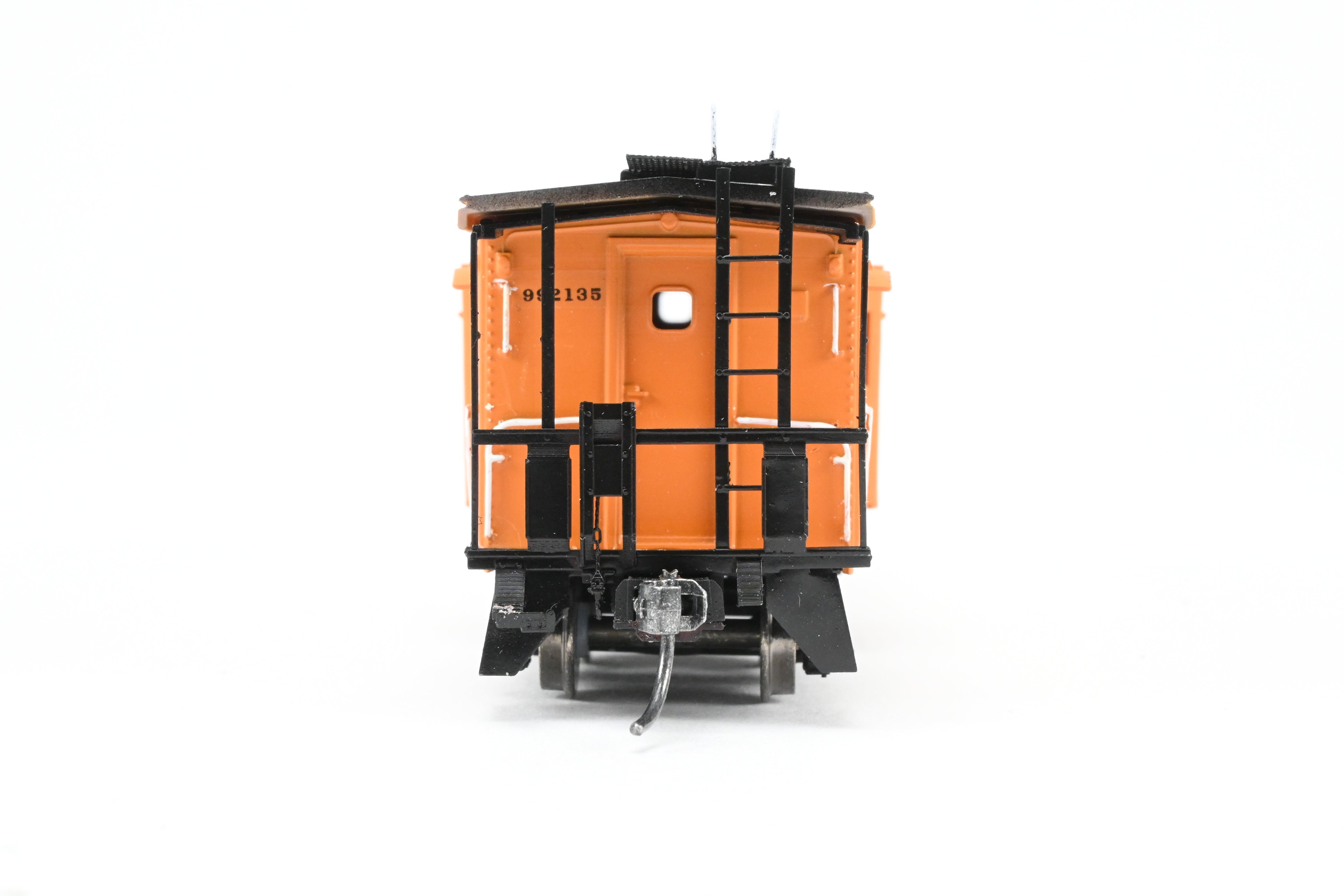 HO Scale Model Railroad - Custom Built 3D Printed Thrall Bay Window Caboose for Milwaukee Road with FP #992135 from Lines West