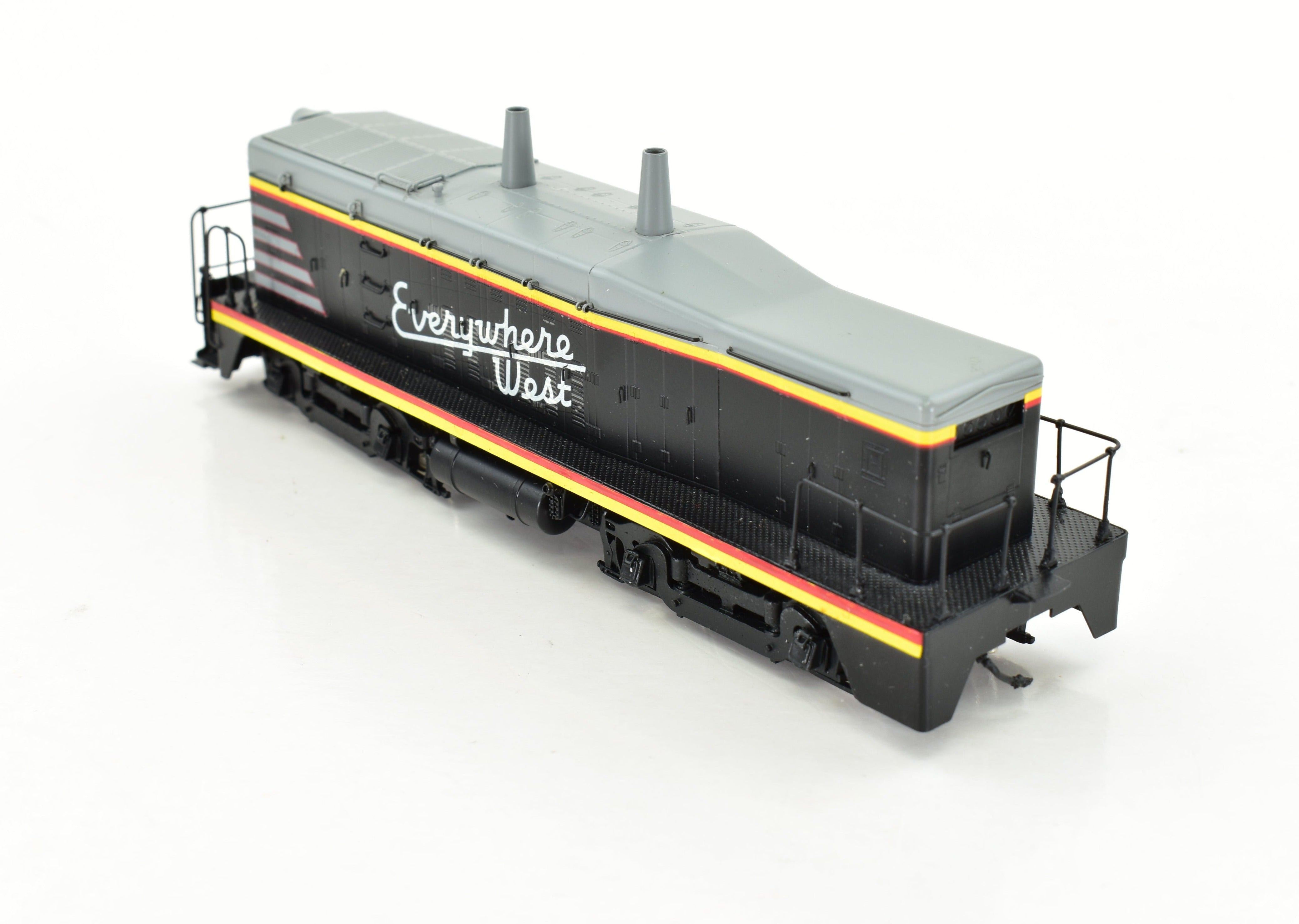 HO Scale Brass Oriental Limited CB&Q Burlington Route EMD TR-2 Cow and Calf Switcher Set