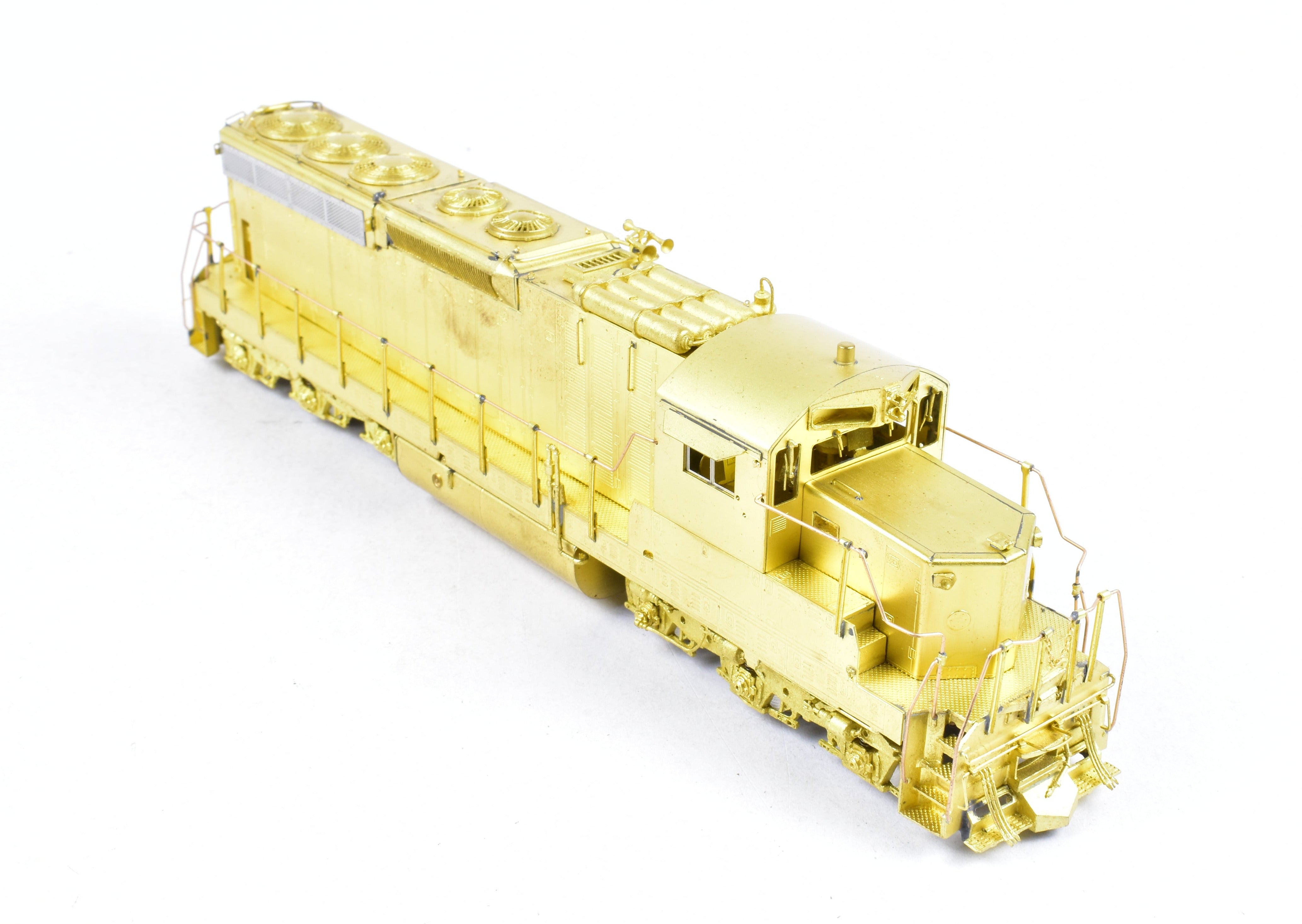 HO Scale Brass Locomotive Model by Overland Models, Inc. (OMI) - ATSF - Santa Fe EMD SD24 #4500 - 4579 from the 1970s Era