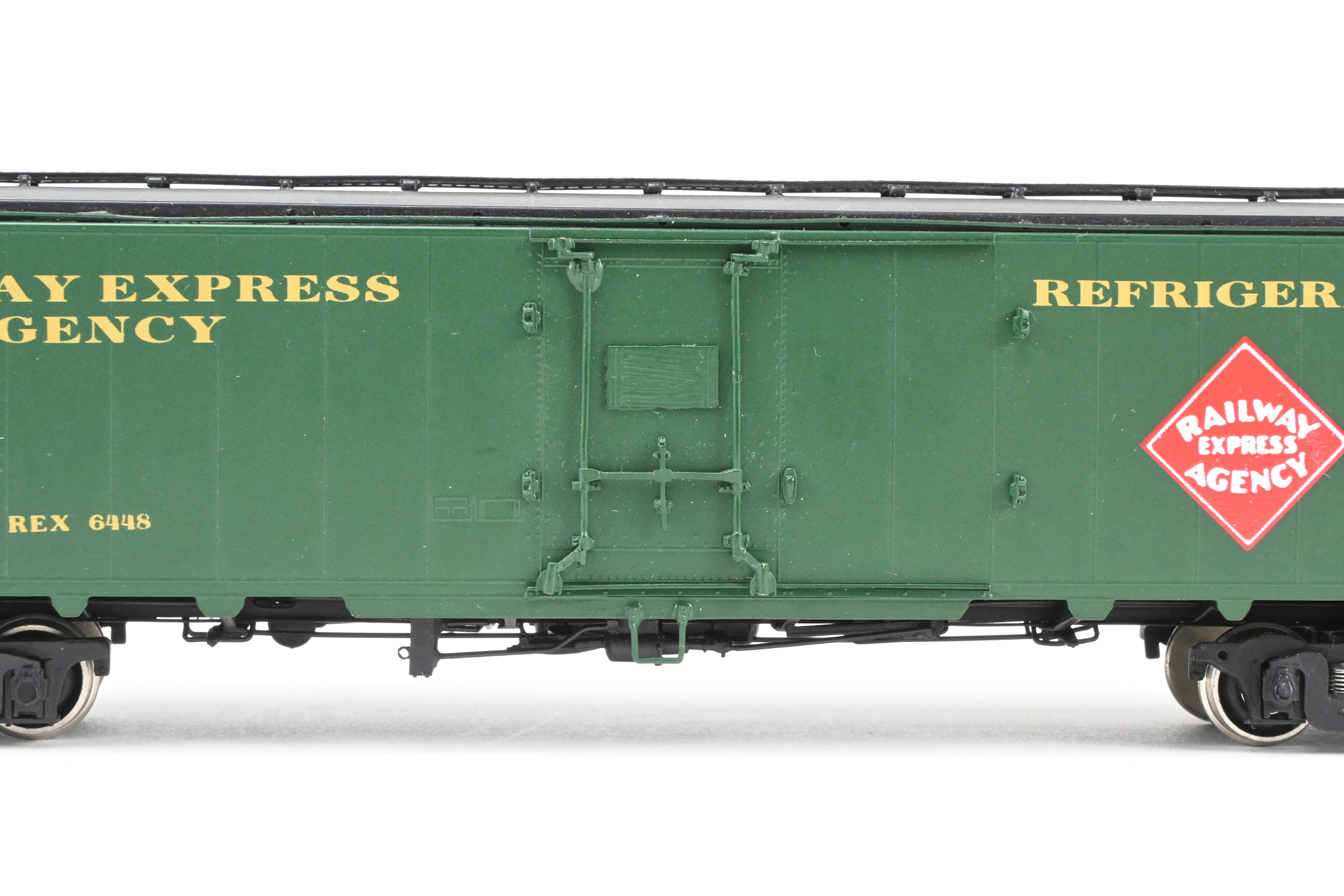 HO Scale Brass CIL - Challenger Imports REA - Railway Express Agency 52-Foot Steel Express Refrigerator Car with Later Scheme Lettering