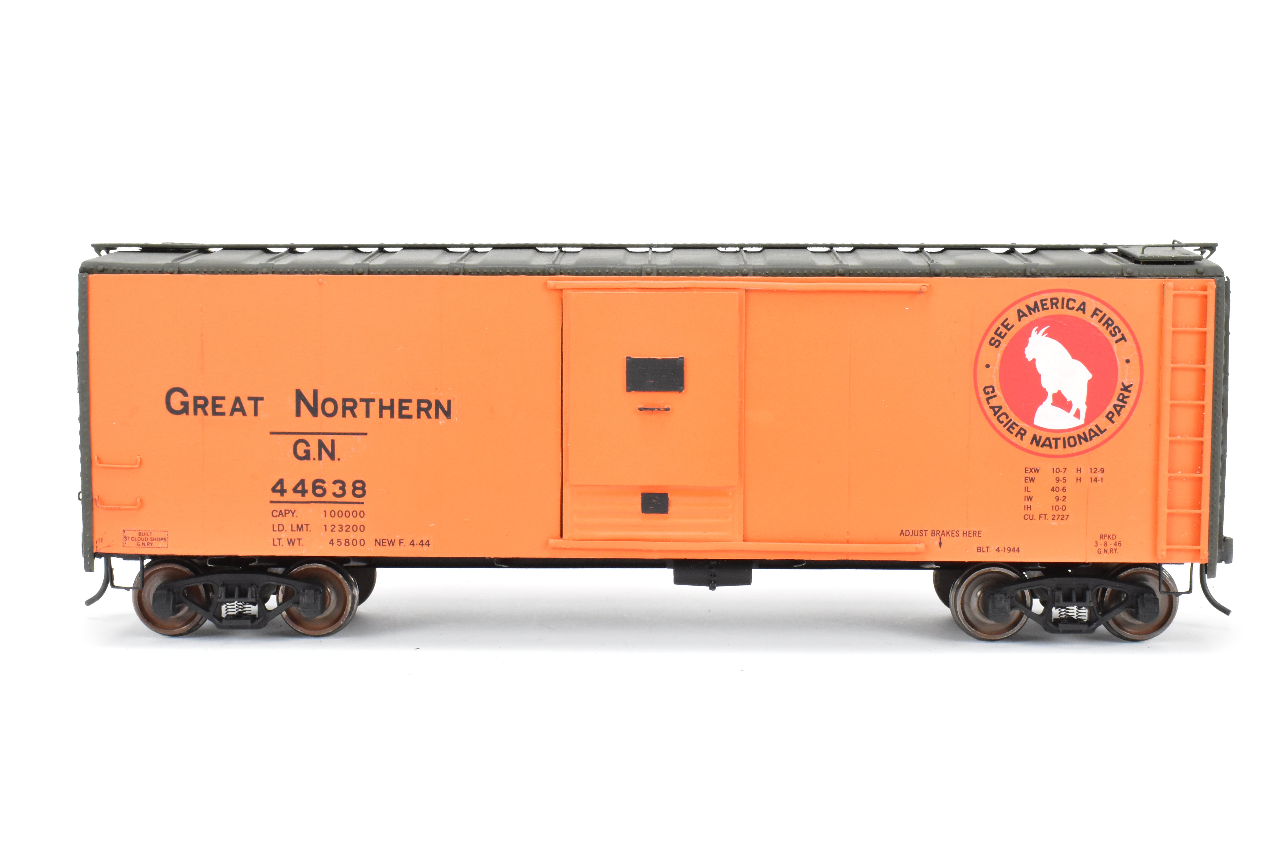 O Scale Metal GN - Great Northern 40' Plywood Boxcar with Excellent Build and Custom Paint