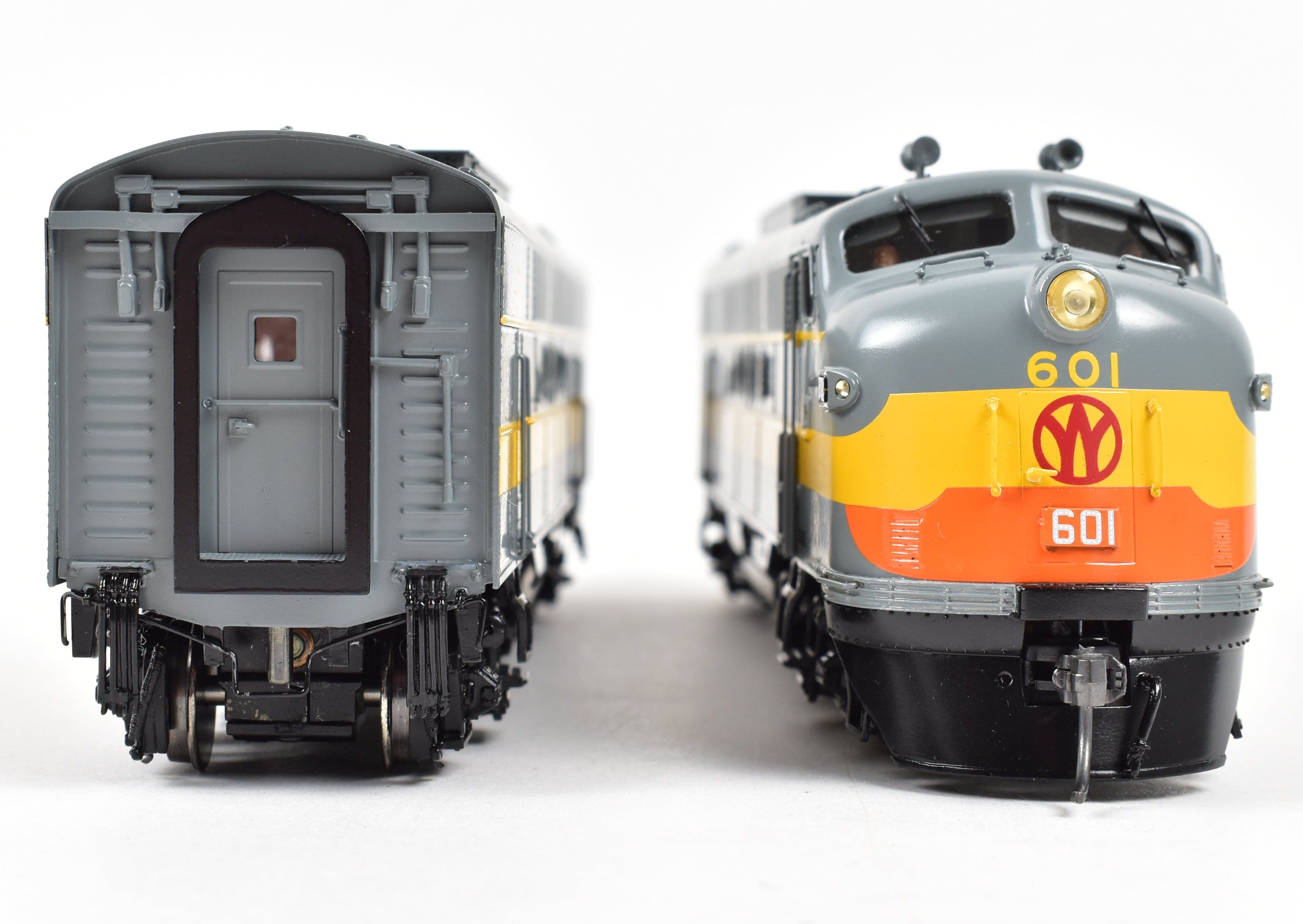 HO Scale Brass DVP Division Point NYO&W Factory Painted Locomotive Set No. 601