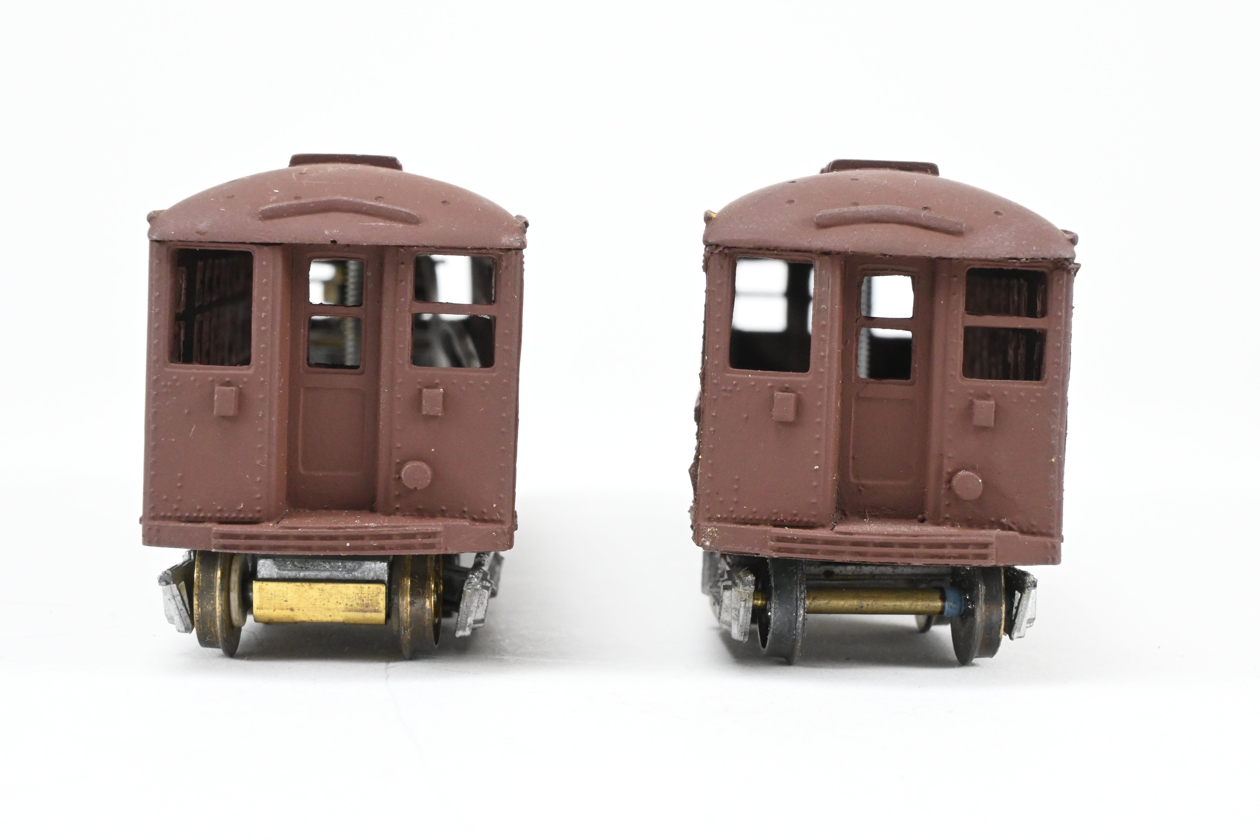 HO Scale Die - Cast Model Train Set by MTS Imports Representing Chicago Transit Authority 4000 Series 2 - Car Set