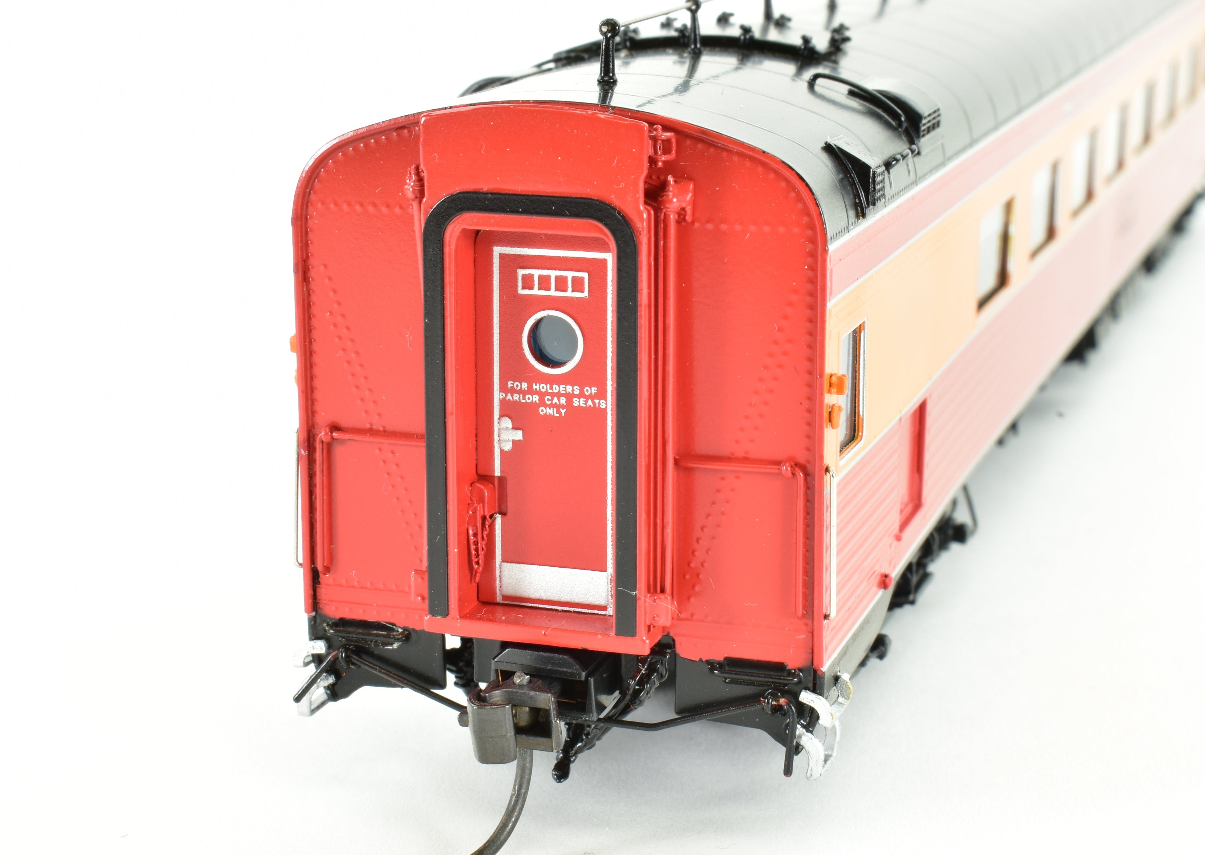 HO Scale Brass Model Train Consignment Set - Challenger Imports SP - Southern Pacific 1955 Shasta Daylight 10 - Car Train Set with FP