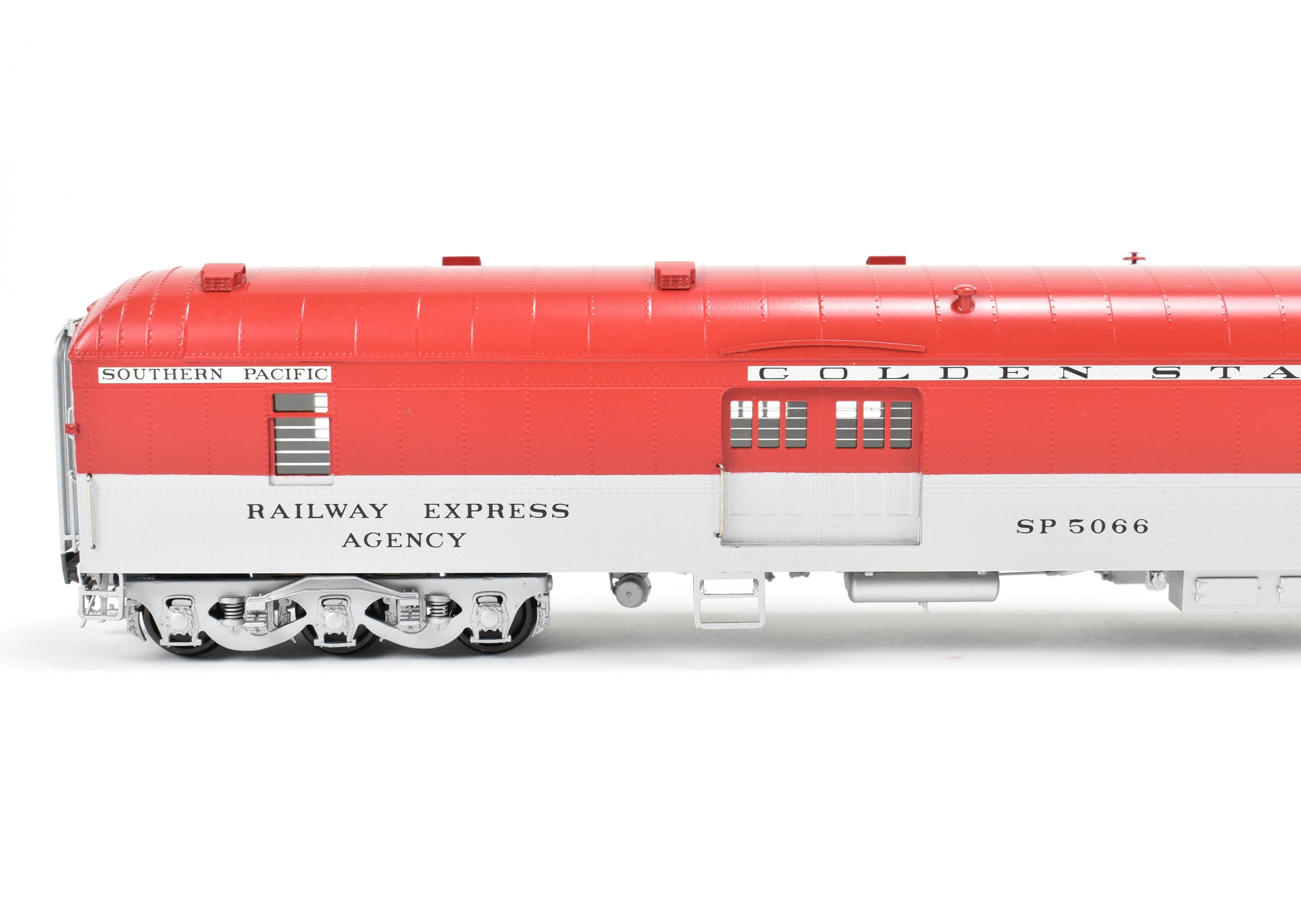 HO Scale Brass Challenger Imports CRI&P/SP 10-Car Passenger Train Set Factory Painted - Incomplete, Rock Island and Southern Pacific Golden State Edition
