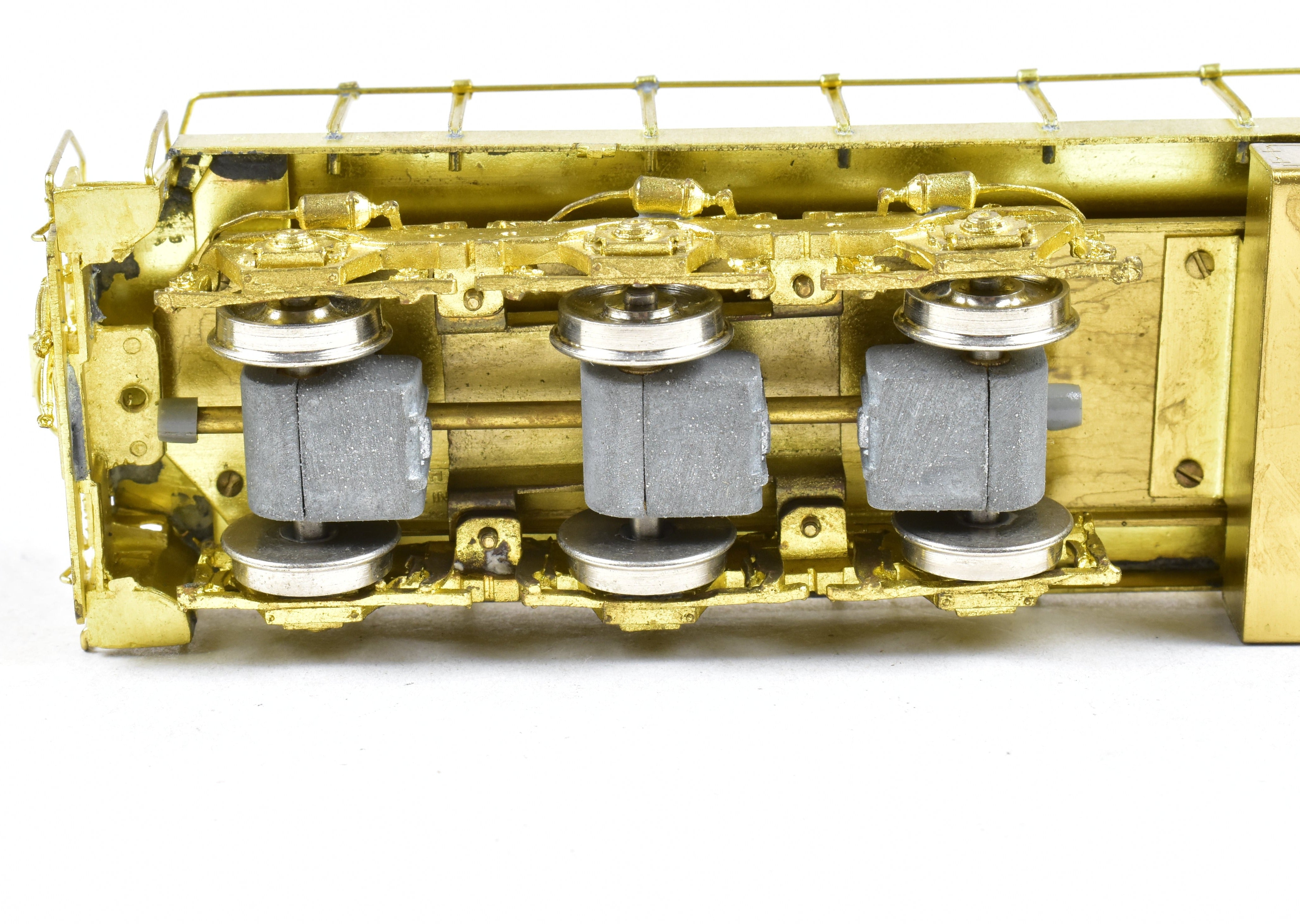 HO Scale Brass OMI - Overland Models, Inc. ATSF - Santa Fe EMD SD24 Unpowered Slug Model #129