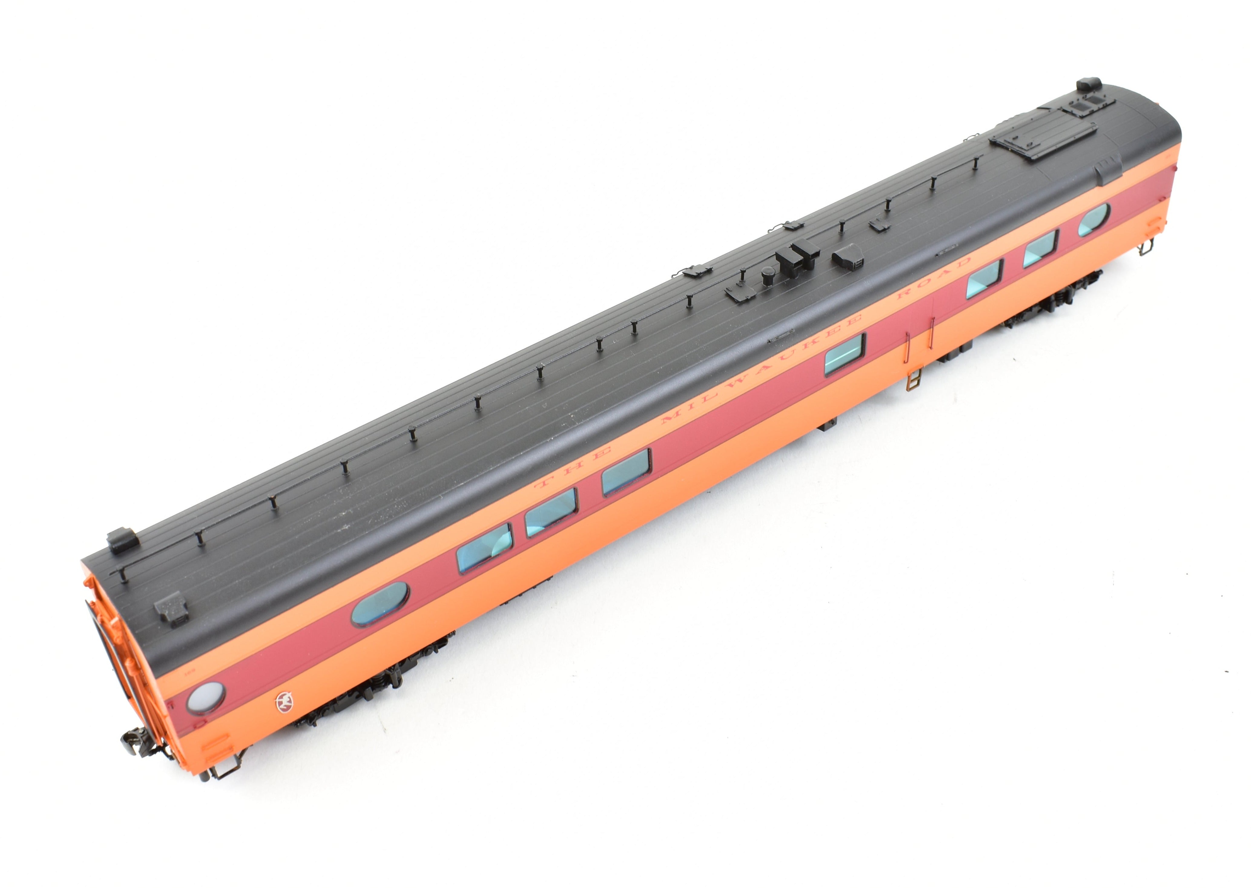 HO Scale Brass Railway Classics Milwaukee Road (MILW) Diner Lounge Model, Factory Painted with Road Number 169
