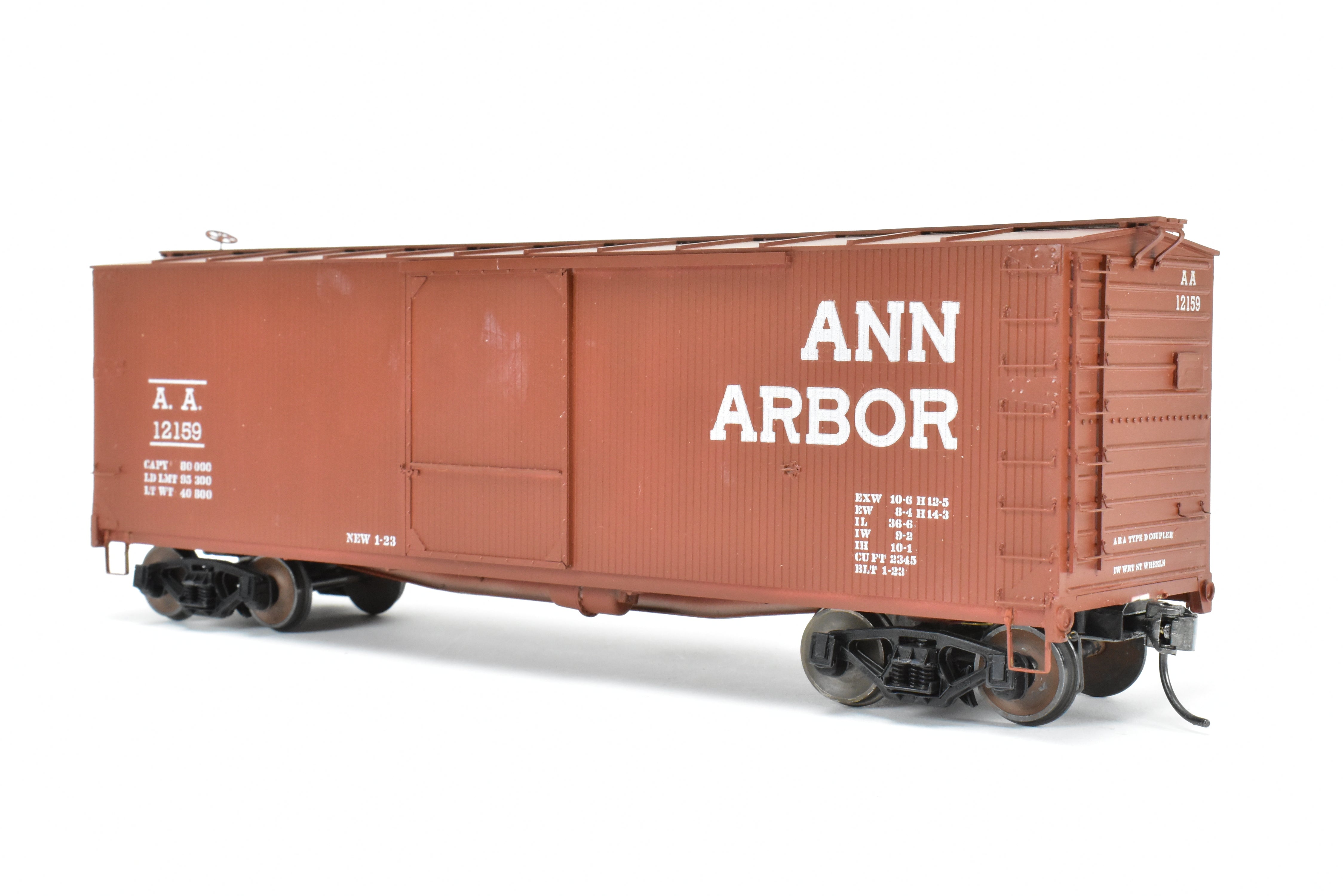 O Scale Model Train Collectible: Rails Unlimited Ann Arbor Custom-Built and Painted 40' USRA Double Sheath Boxcar