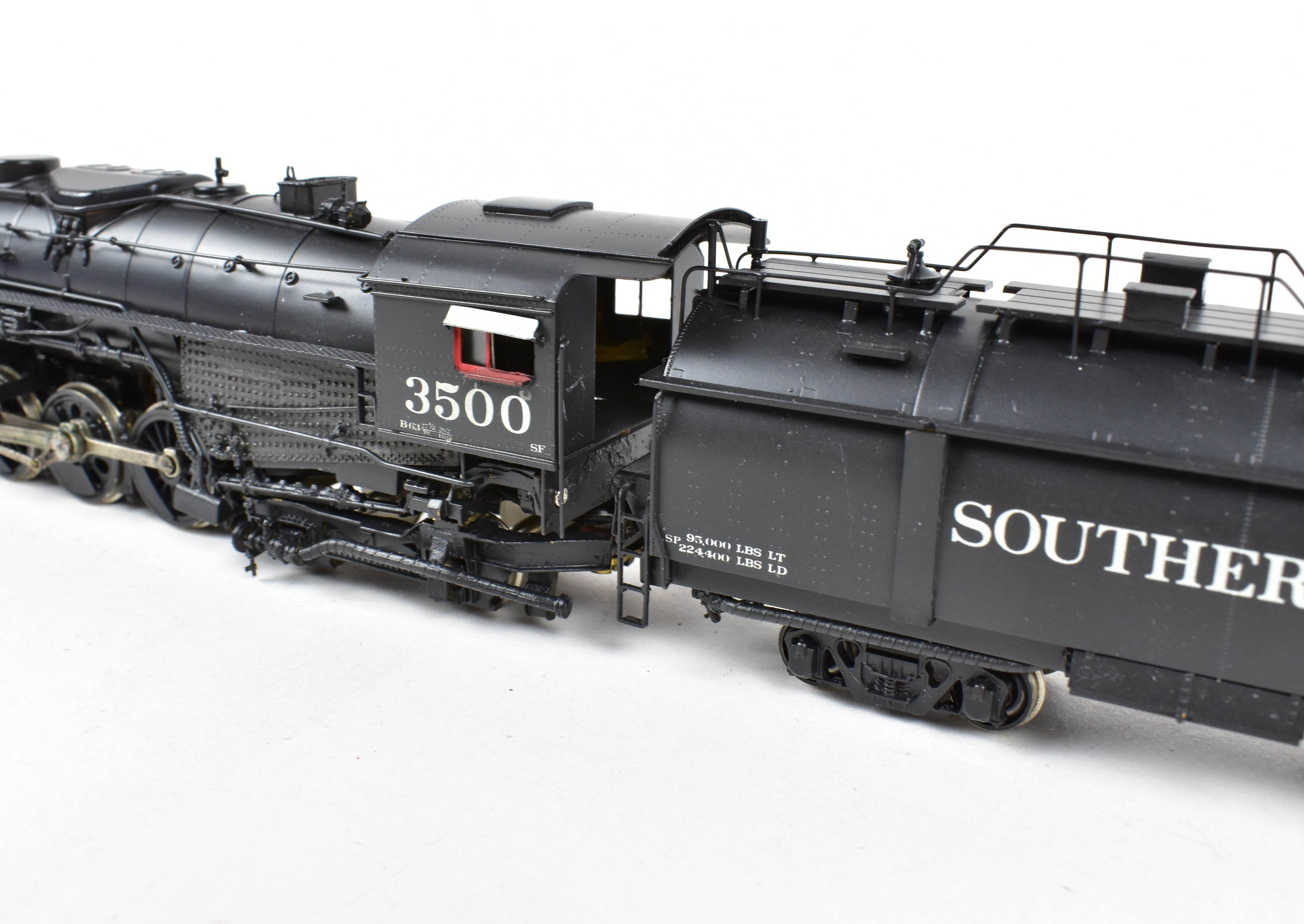 High - Quality HO Scale Brass Balboa Southern Pacific B - 1 Berkshire 2 - 8 - 4 Locomotive with Custom Painted Finish