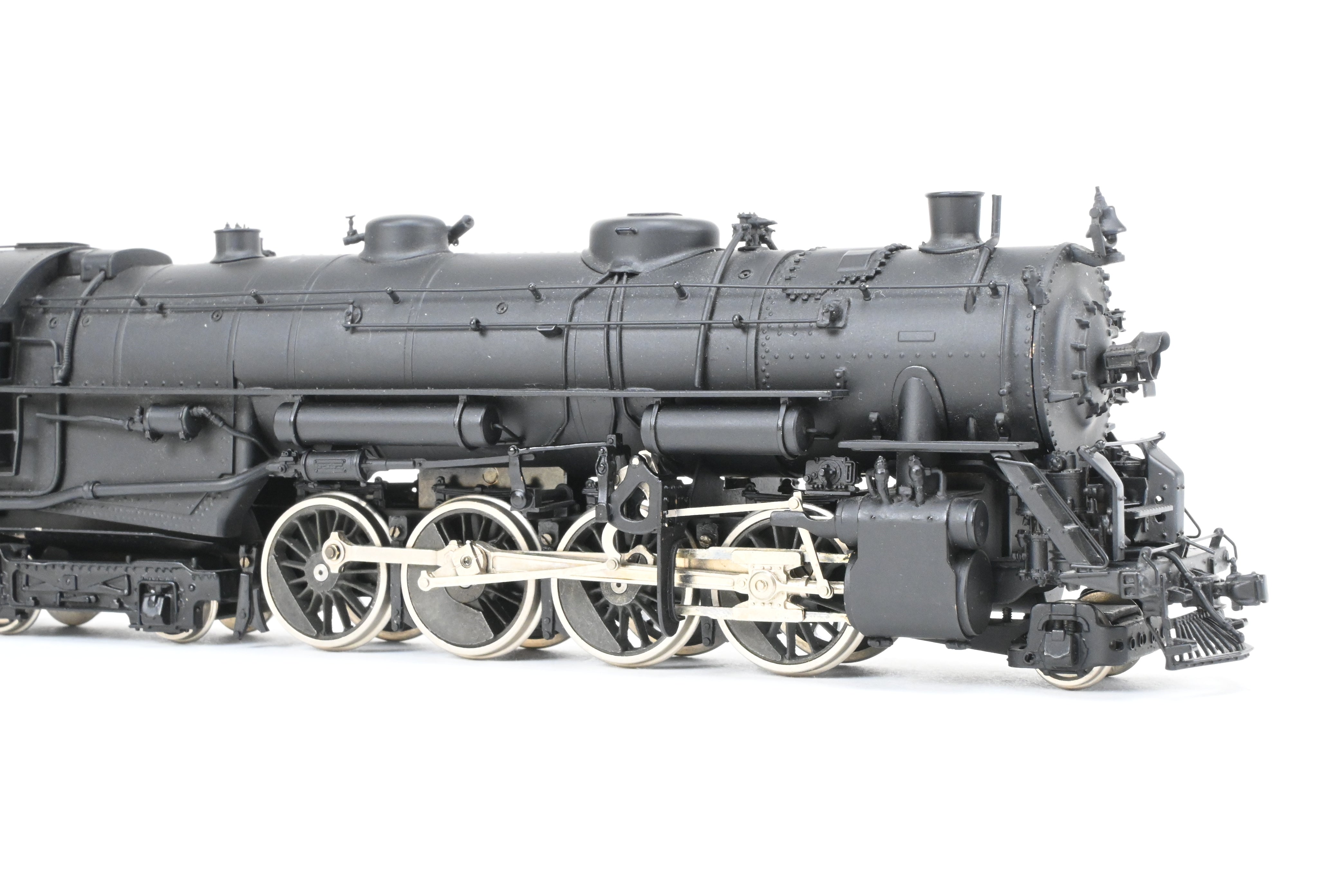 HO Scale Brass Oriental Limited Erie Railroad S-3 2-8-4 Steam Locomotive with Spoked Drivers and FP Configuration
