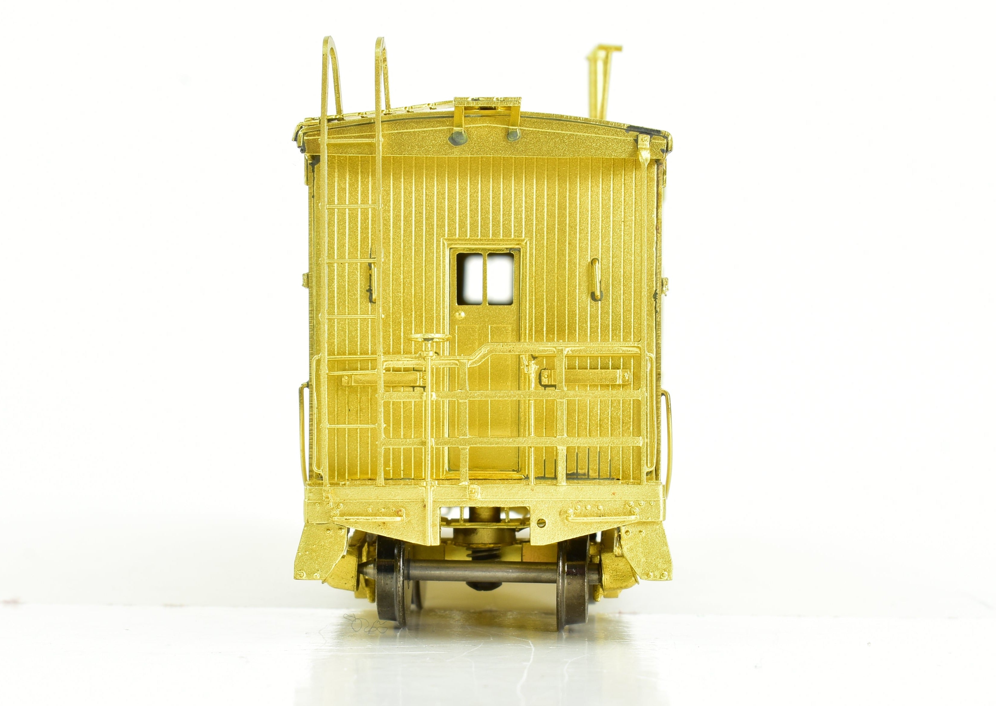 HO Scale Brass Northern Pacific Wood Bay Window Caboose by OMI Overland Models