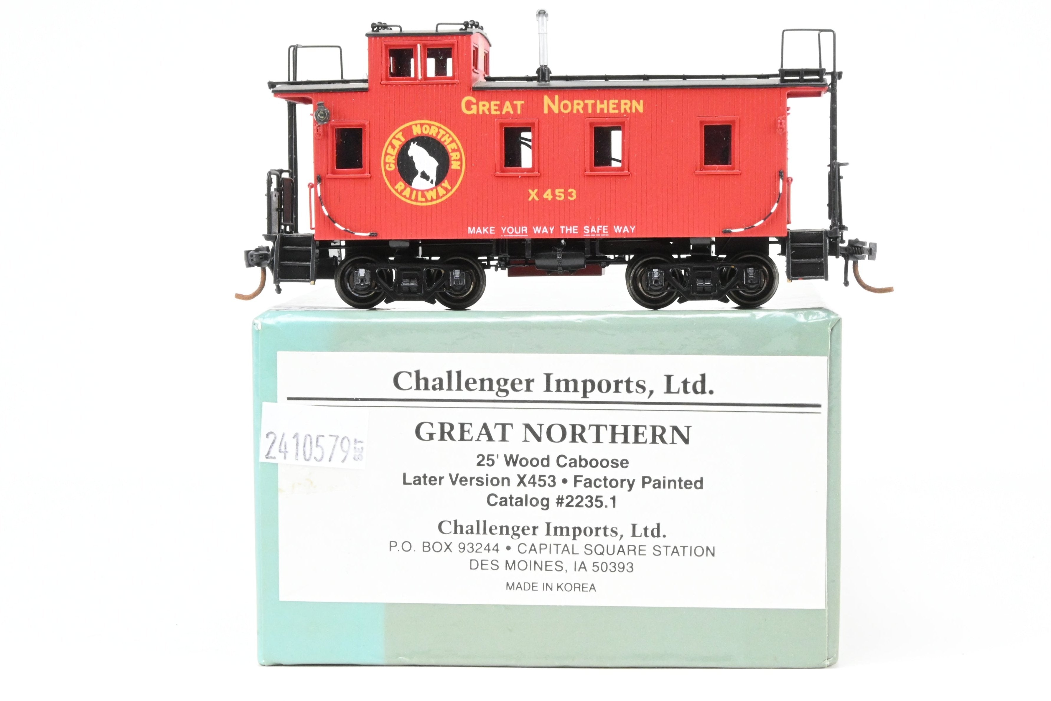 HO Scale Brass 25' Wood Caboose by Challenger Imports with Marker Lights