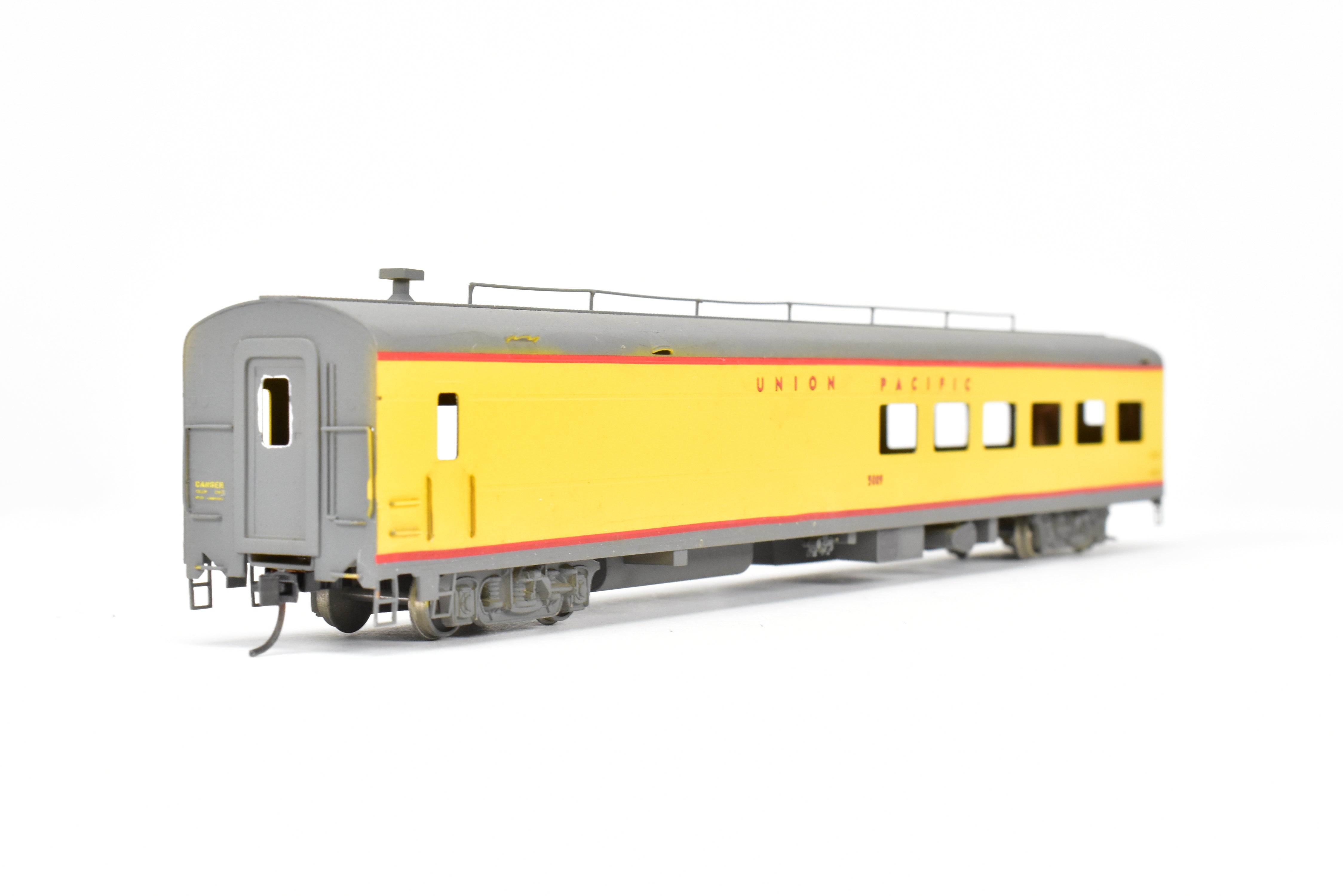 HO Scale Brass Model Train - S. Soho & Co. Union Pacific ACF #5009 Lunch Counter - Lounge Car