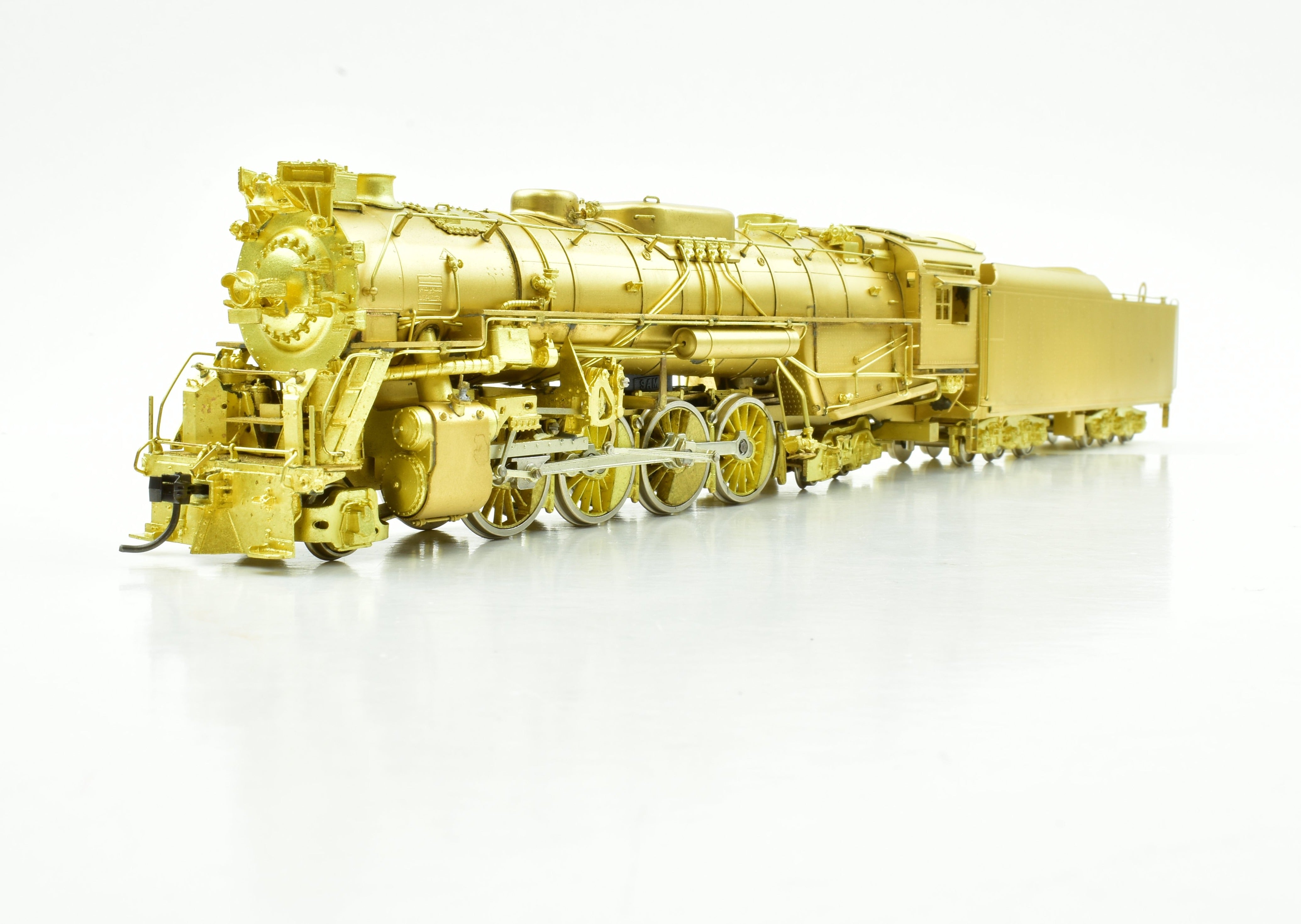 High - Quality HO Scale Brass Key Imports NKP - Nickel Plate Road S - 1 Class 2 - 8 - 4 Berkshire Model Locomotive