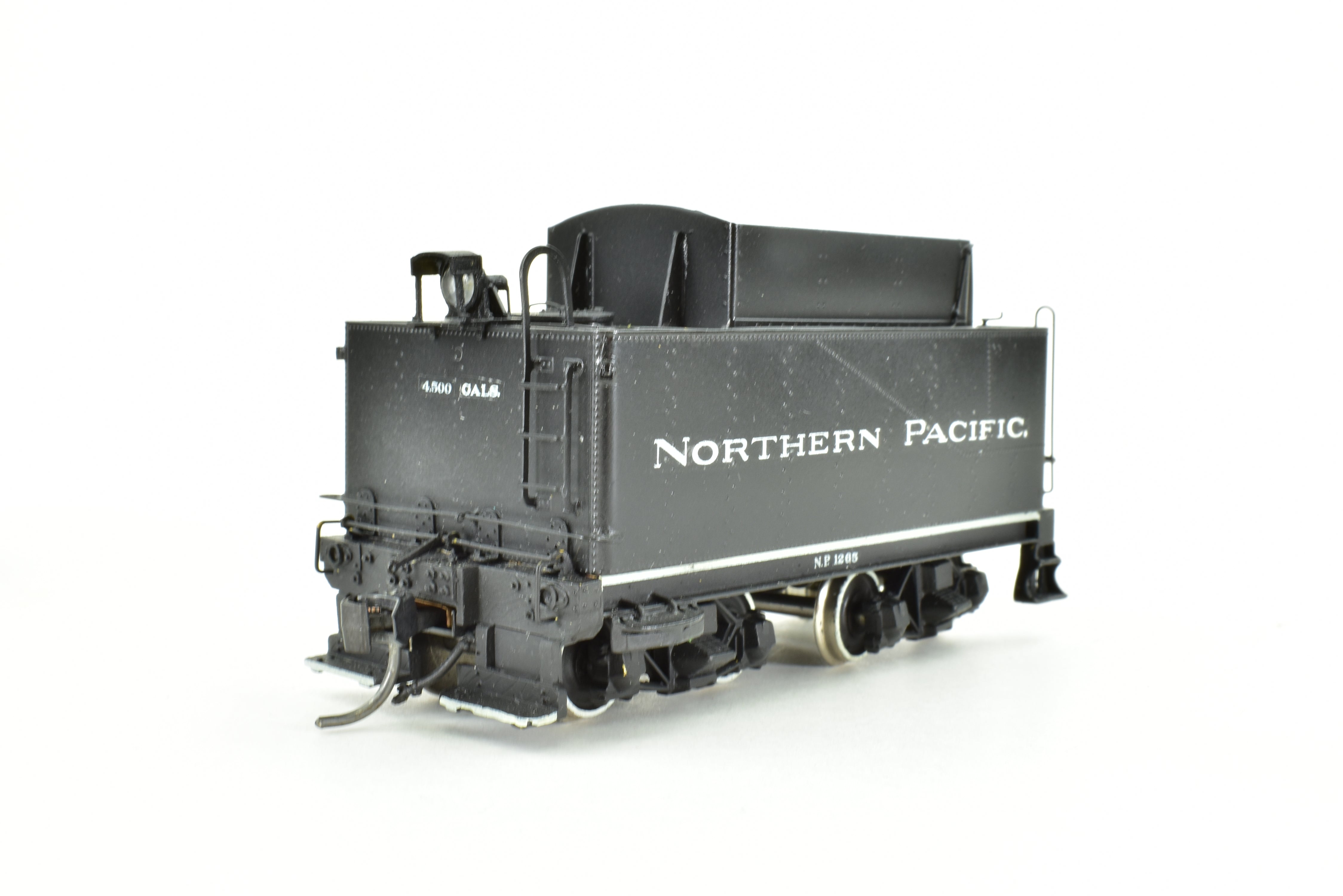 HO Brass W&R Enterprises Northern Pacific Y-2 2-8-0 Pro-Painted with ESU/LokSound DCC/Sound