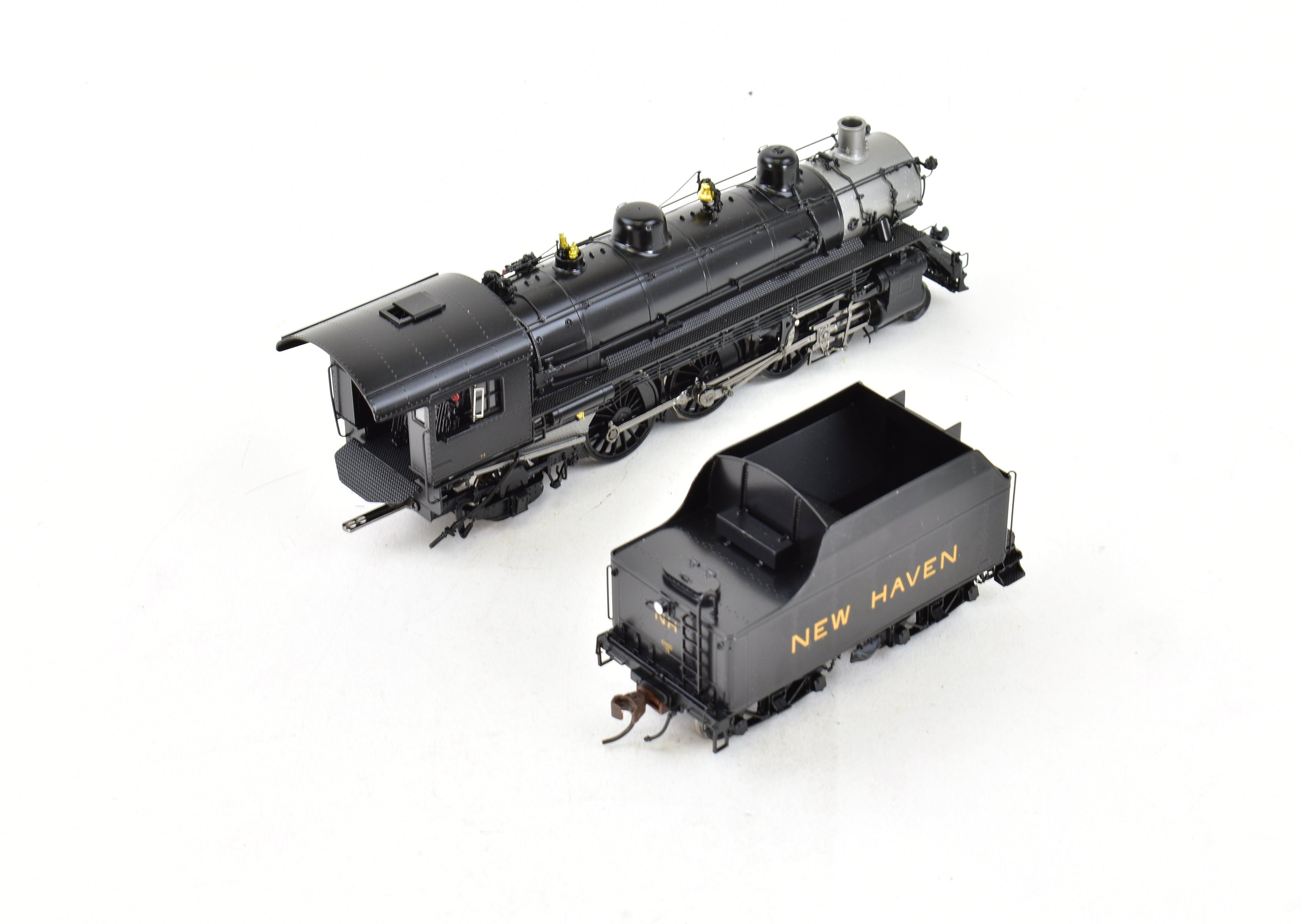 HO Scale Brass Crown Custom Imports New Haven I-2 4-6-2 Pacific Locomotive Model with ATS on Pilot and Factory Painting, Custom Imported for Enthusiasts