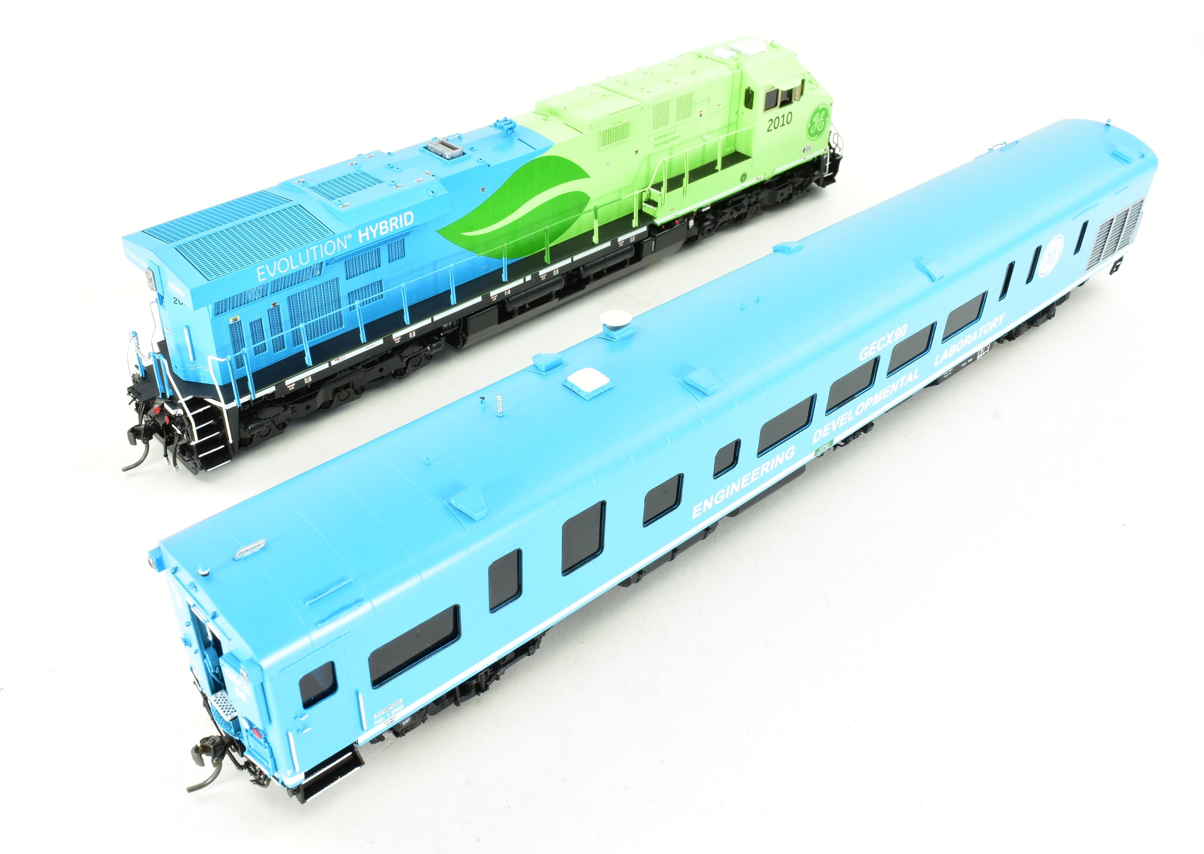 HO Scale Brass Model Train Set - Overland Models Inc. GE Demo, General Electric Demonstrator GE Evolution and Test Car Set with Factory Paint