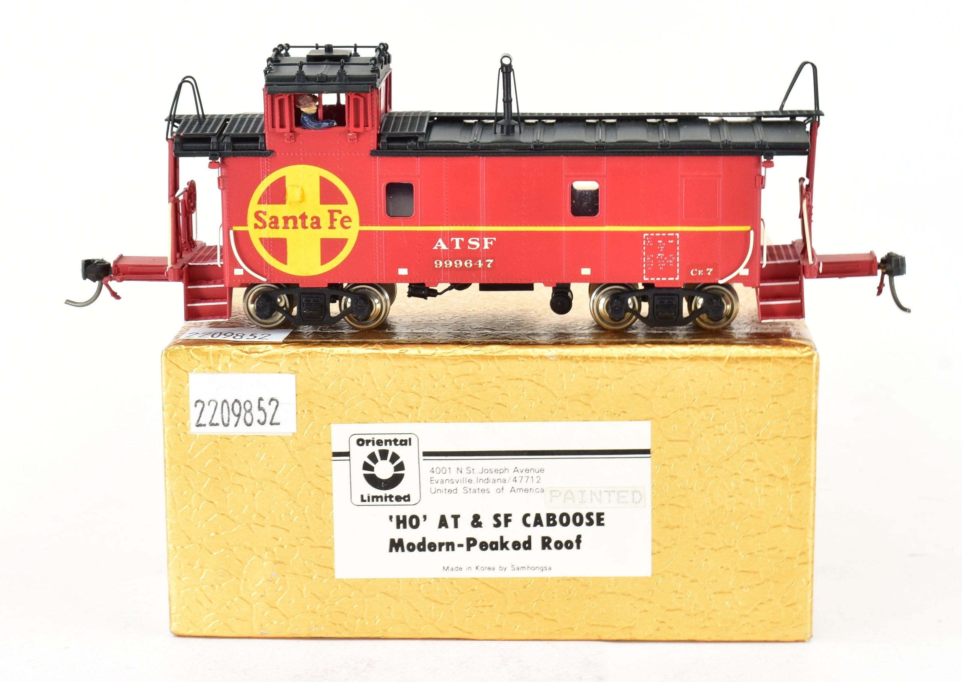 HO Scale Brass Oriental Limited ATSF - Santa Fe Modern Style Peaked Roof Caboose with Factory Painting for Model Trains