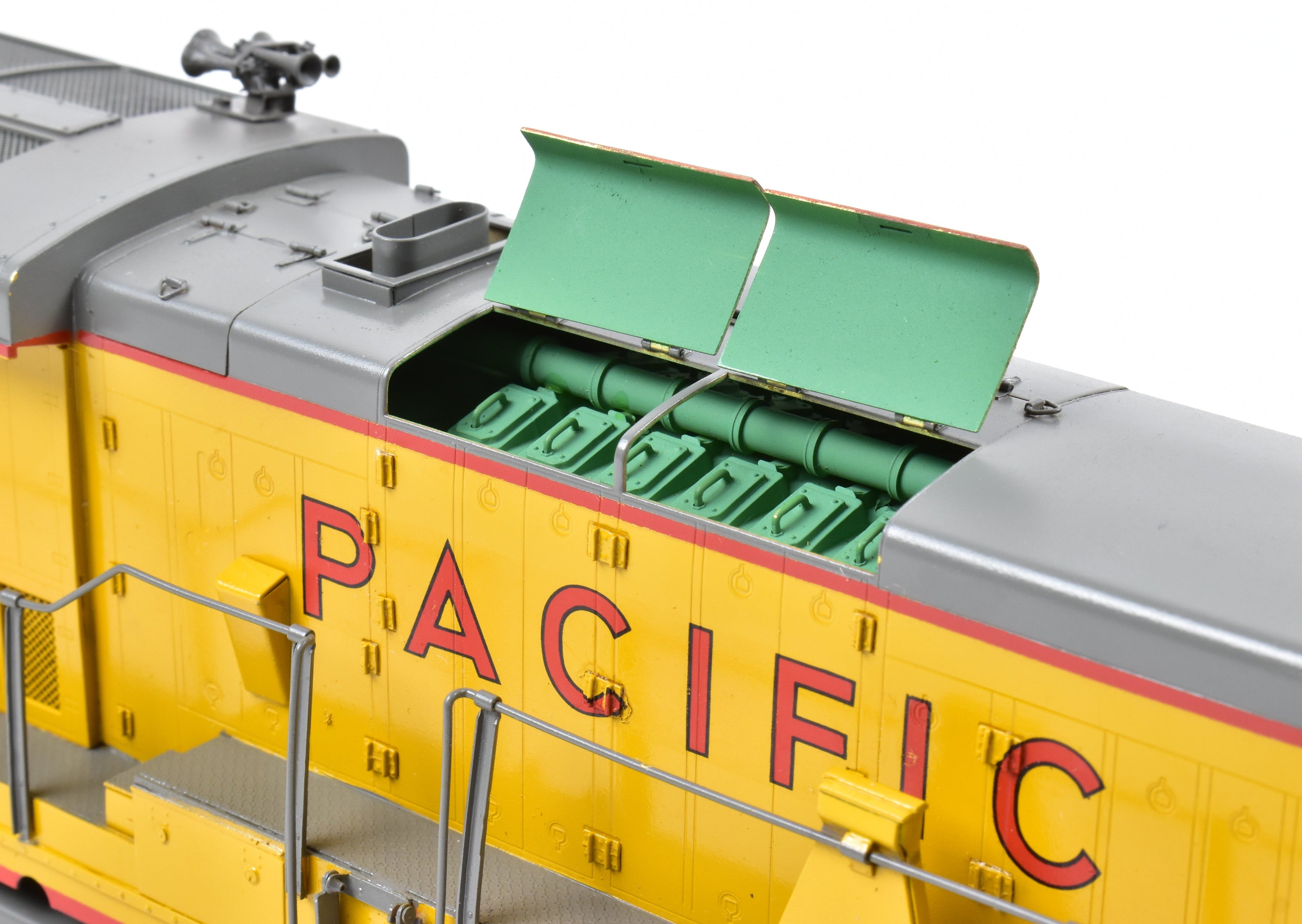 O Scale Brass Union Pacific U50C Locomotive Model - Overland Models, Inc., Professionally Painted No. 5016