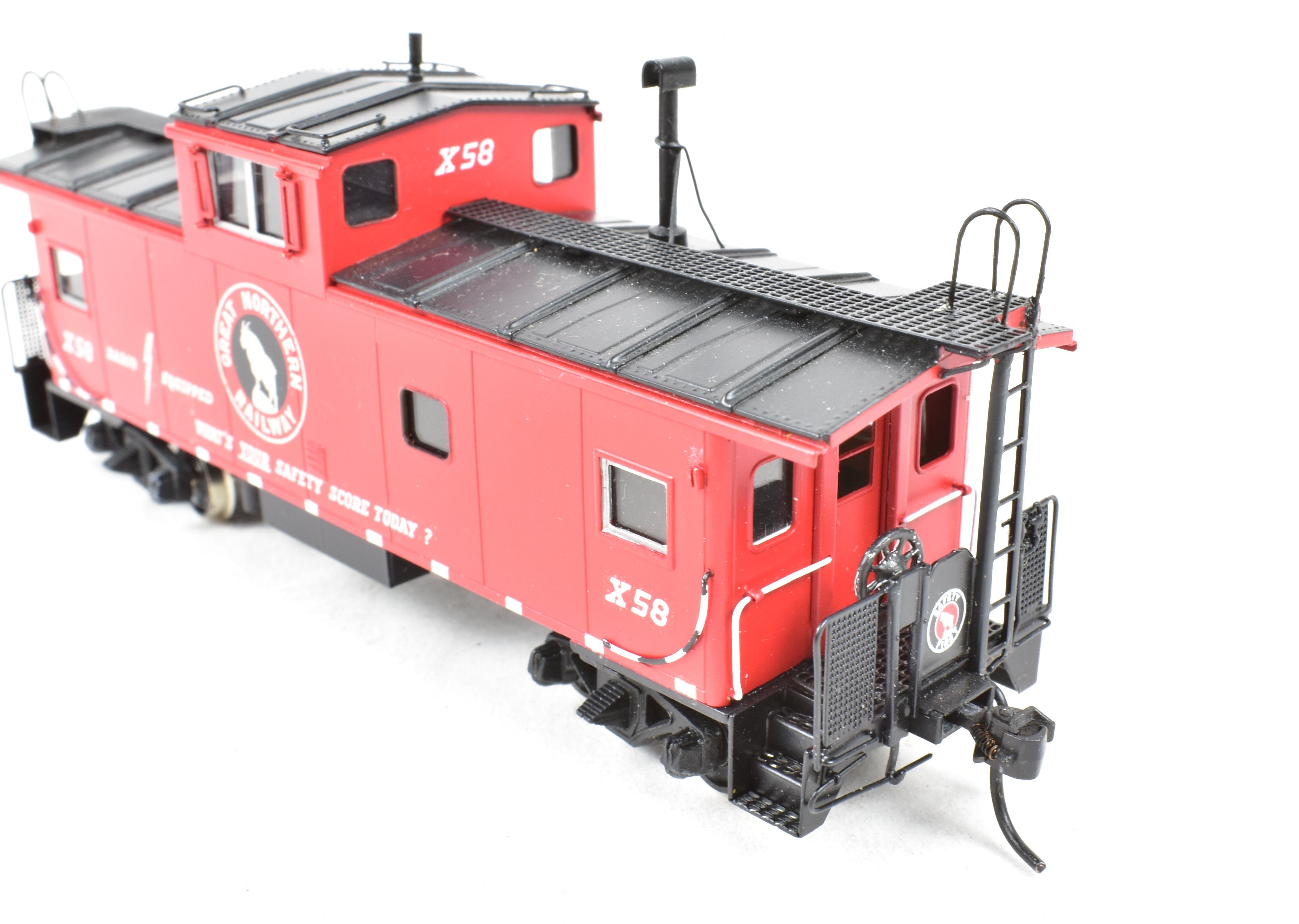 HO Scale Brass Model of the Oriental Limited Great Northern CON X Caboose X41 - 95 Class FP for Model Train Enthusiasts