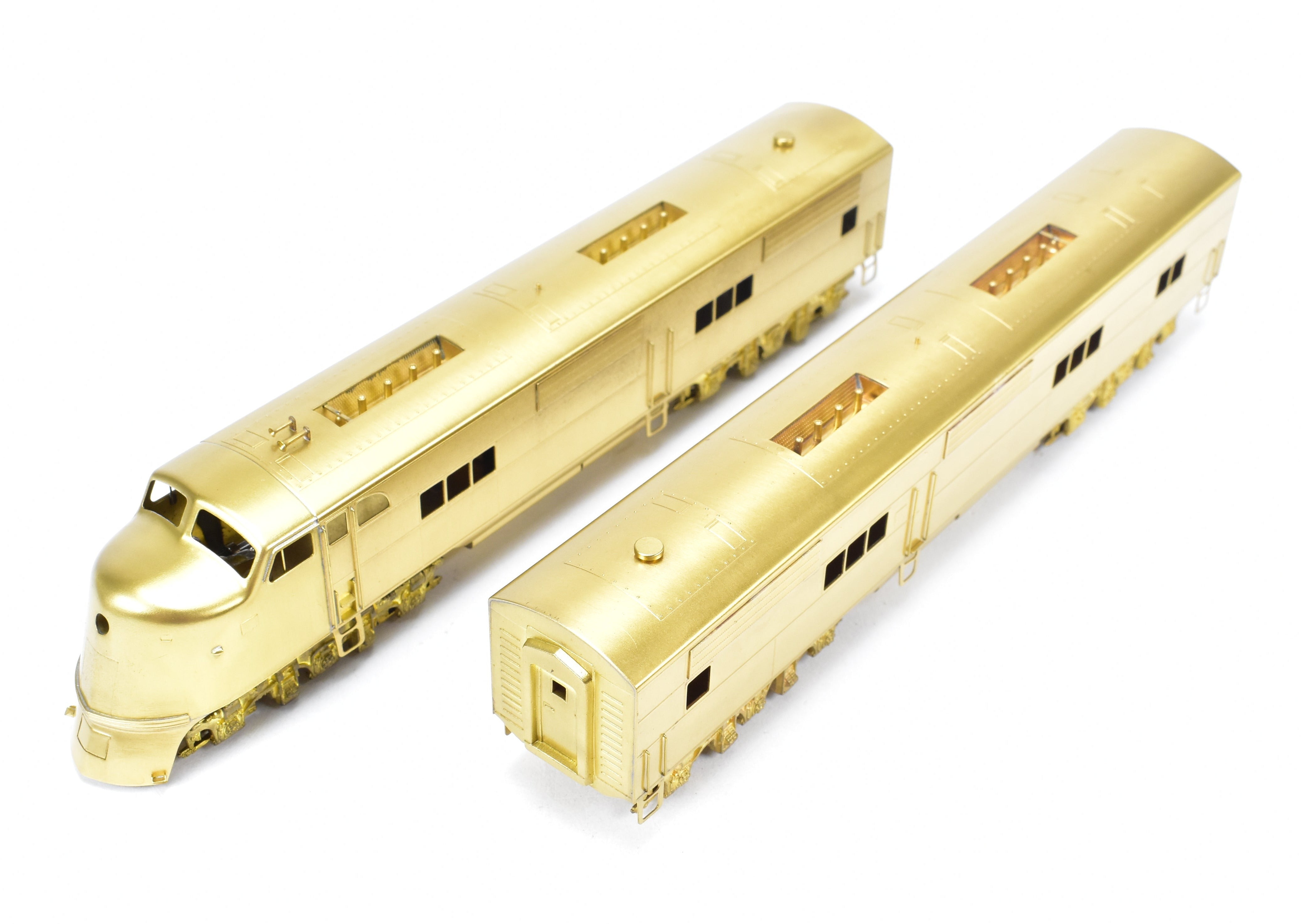 HO Scale Brass Hallmark Models Collection of Various Roads EMD E1 A/B Set with Powered A Unit and Unpowered B Unit