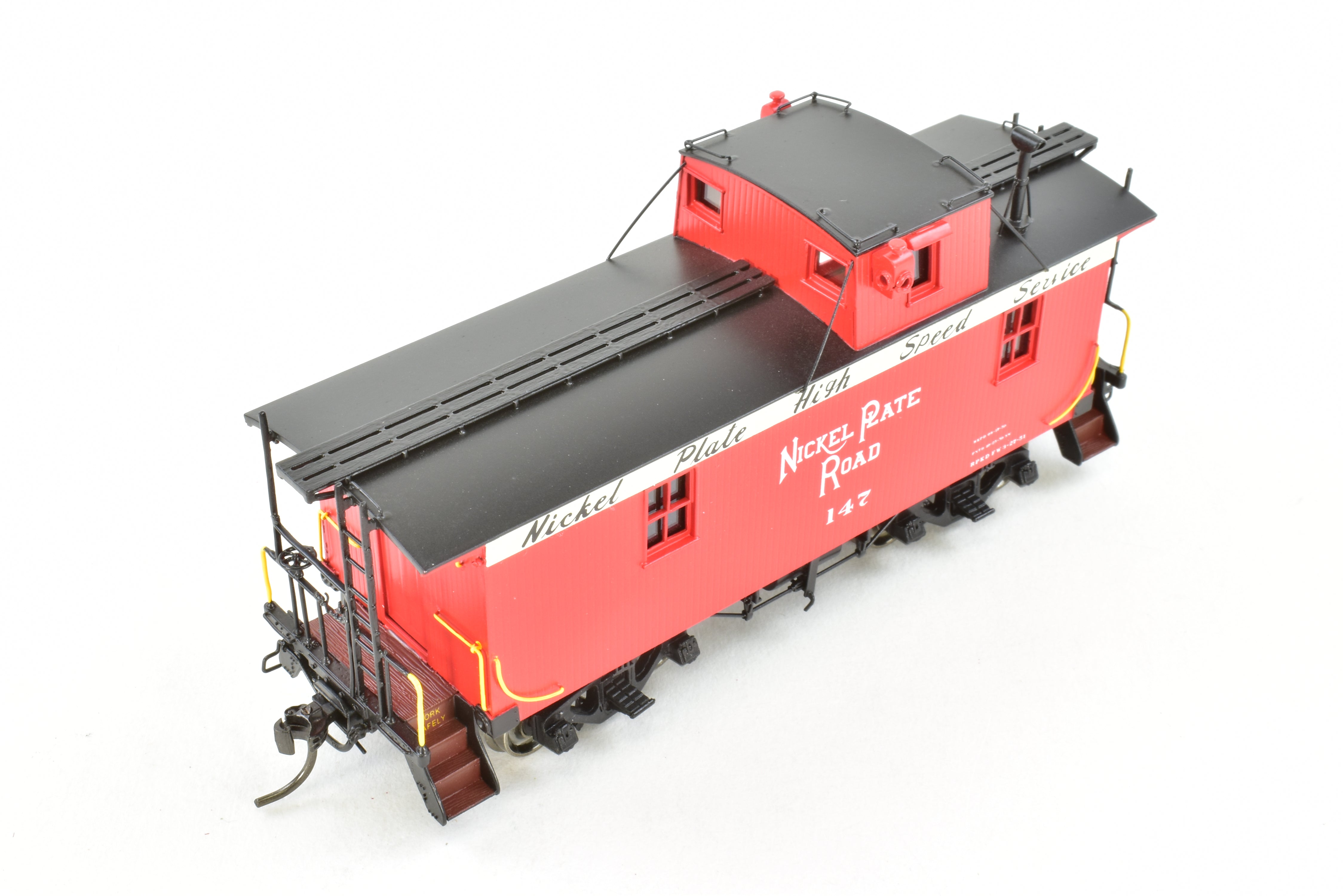 HO Brass DVP - 26' Wood Caboose, Nickel Plate Road Offset Cupola, No. 147