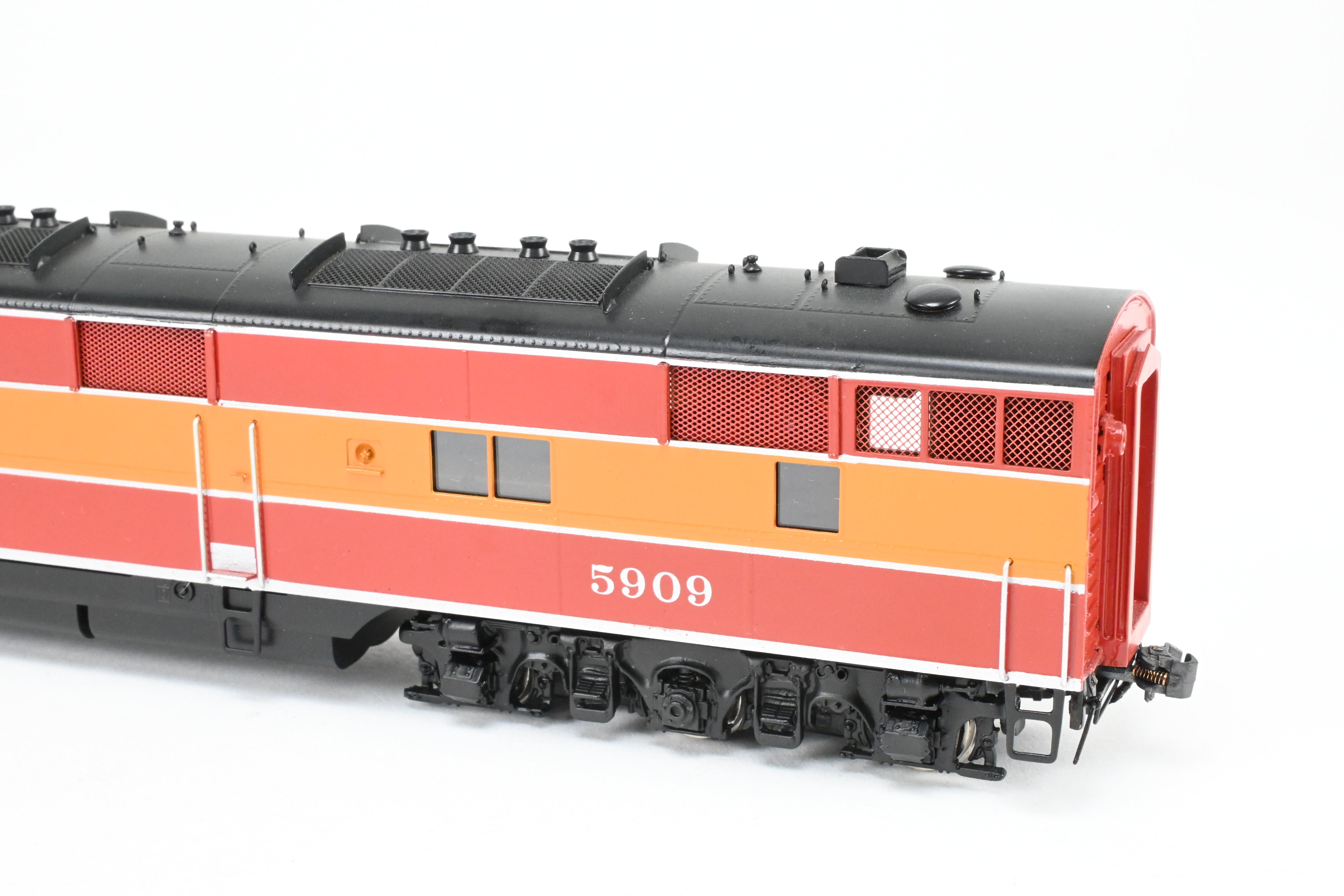 Challenger Imports HO Brass EMD E7A/B/A Set in Daylight Scheme #6002/5907/5909