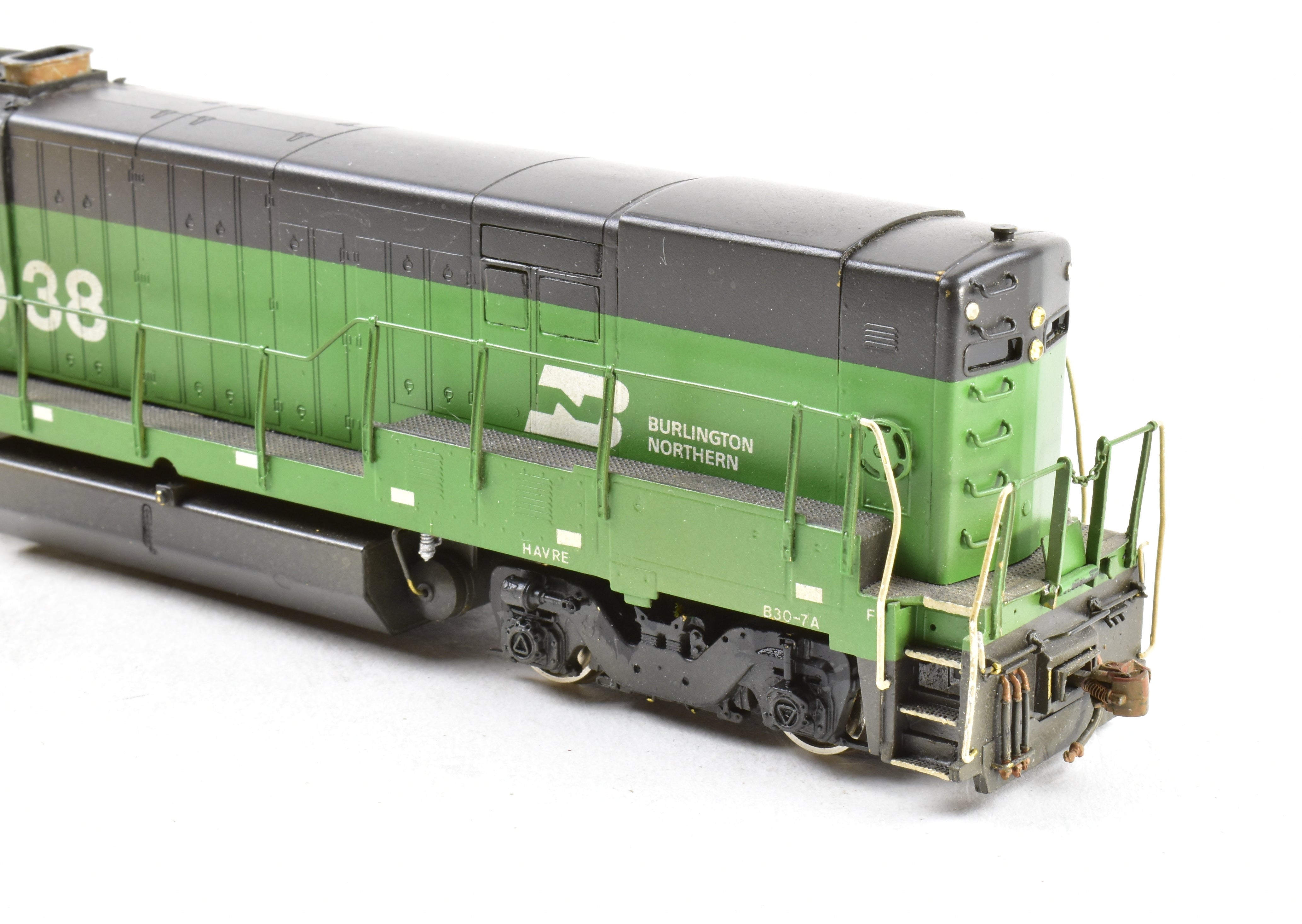 Custom-Built & Painted HO Brass Oriental Limited Burlington Northern B30 - 7A Cab - less Booster